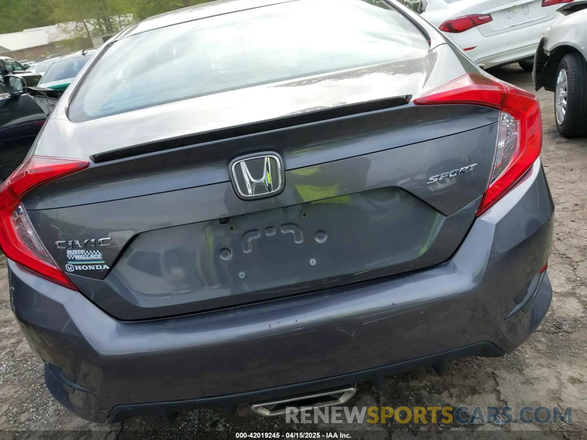 16 Photograph of a damaged car 2HGFC2F83LH514162 HONDA CIVIC 2020