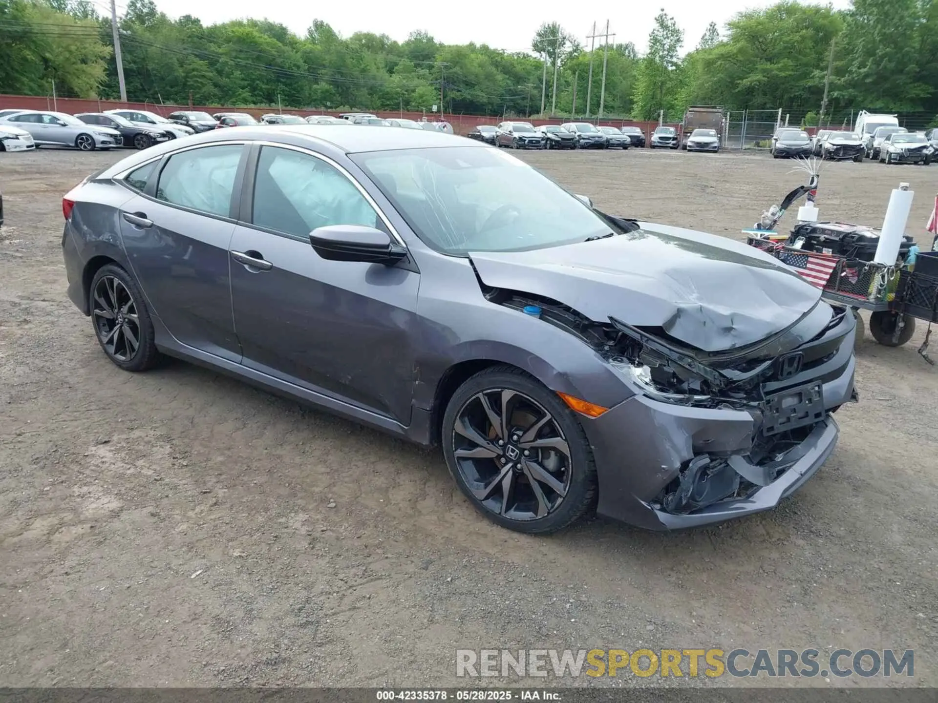 1 Photograph of a damaged car 2HGFC2F83LH528658 HONDA CIVIC 2020