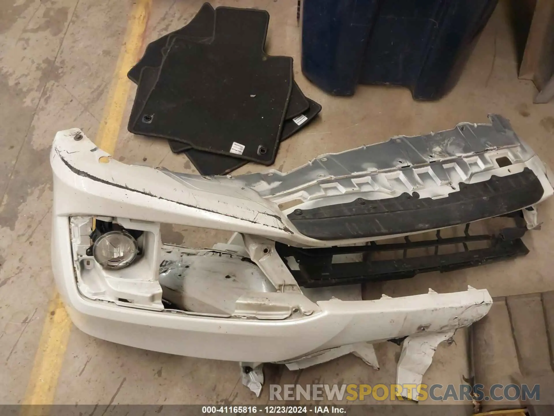 12 Photograph of a damaged car 2HGFC2F83LH530202 HONDA CIVIC 2020