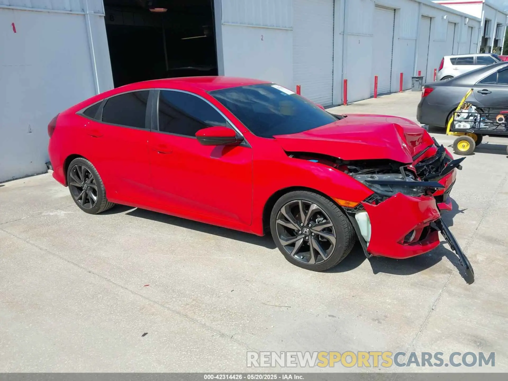 1 Photograph of a damaged car 2HGFC2F83LH545556 HONDA CIVIC 2020