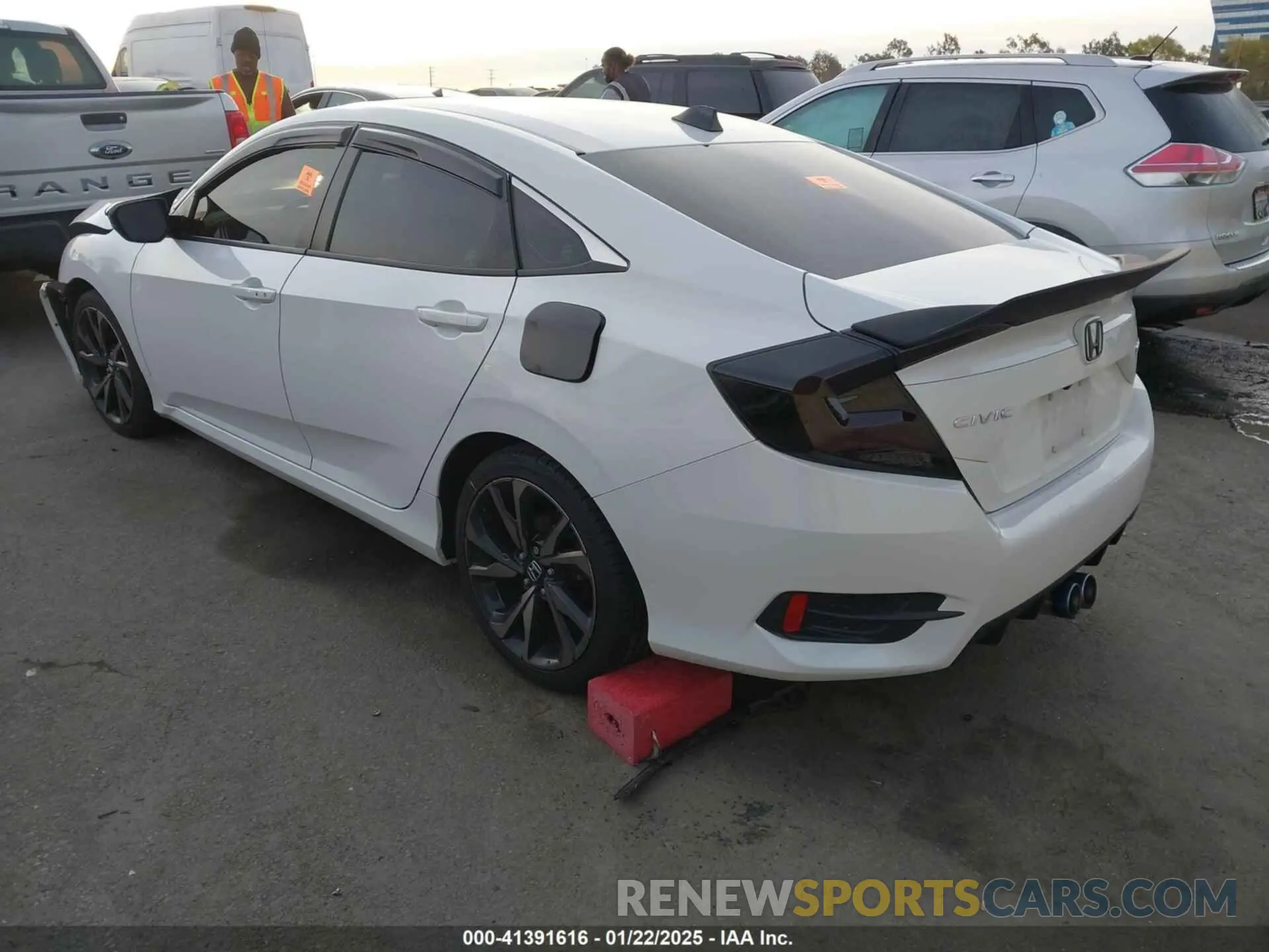 3 Photograph of a damaged car 2HGFC2F84LH501789 HONDA CIVIC 2020