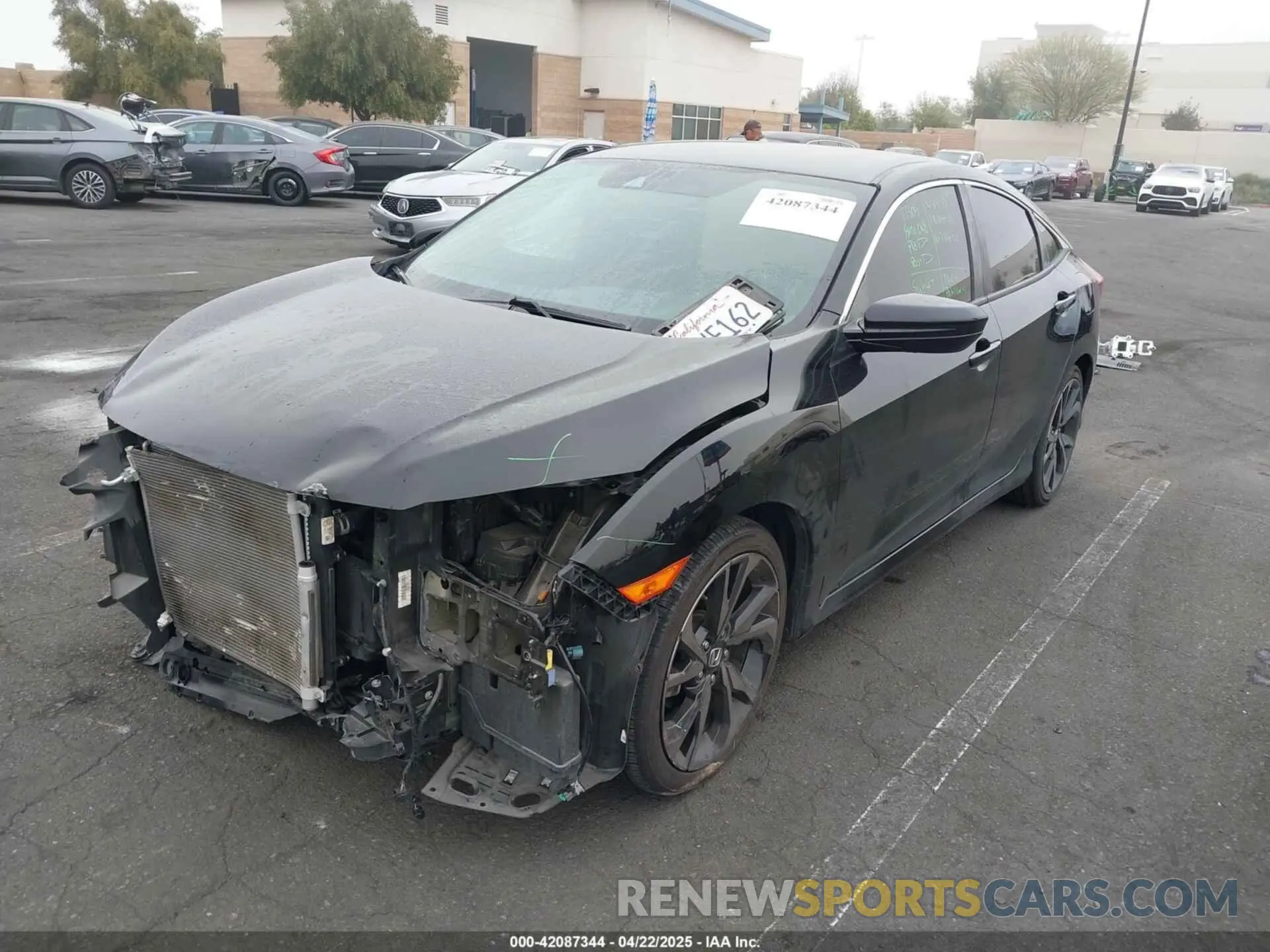 2 Photograph of a damaged car 2HGFC2F84LH535070 HONDA CIVIC 2020
