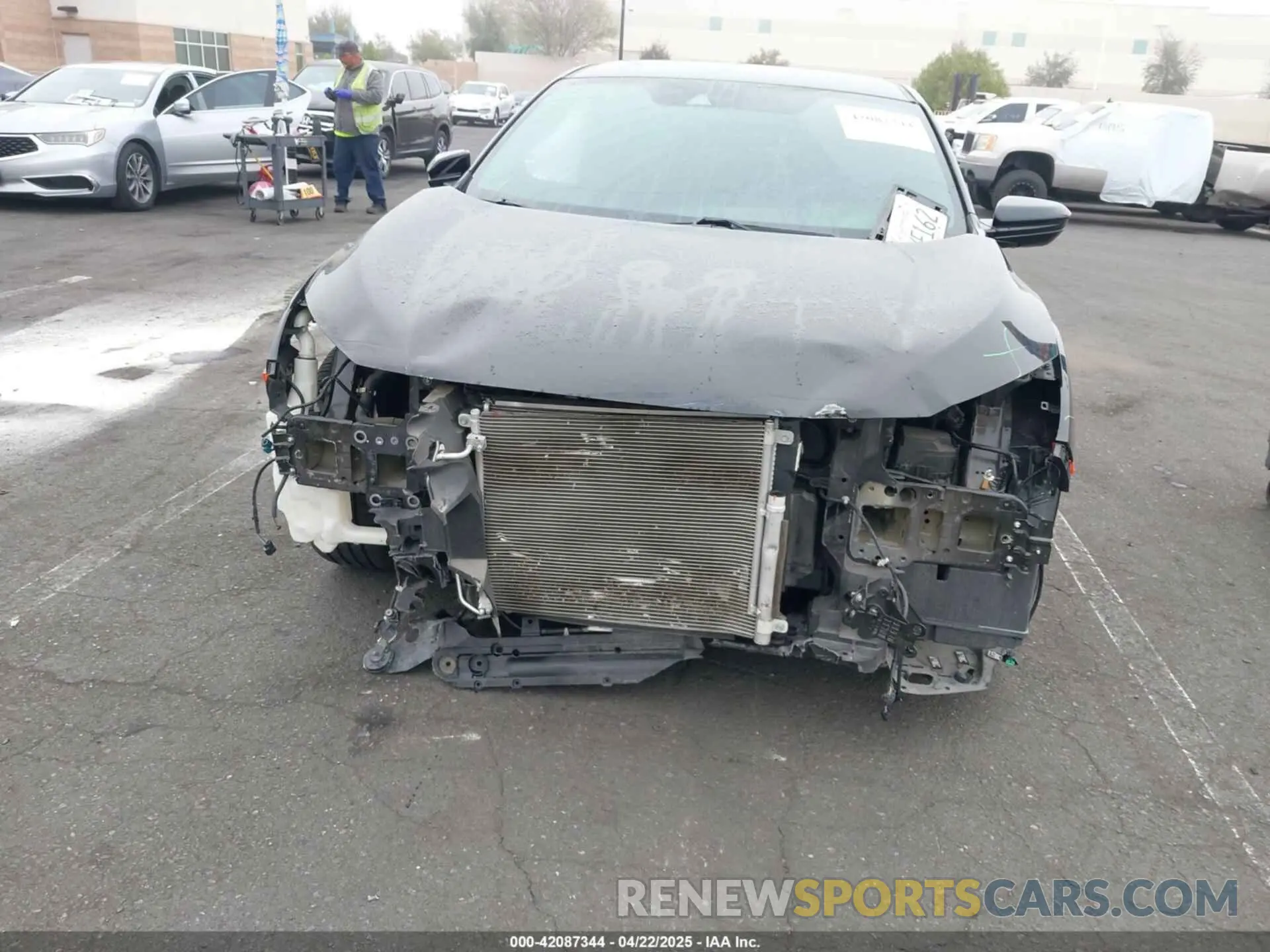 6 Photograph of a damaged car 2HGFC2F84LH535070 HONDA CIVIC 2020