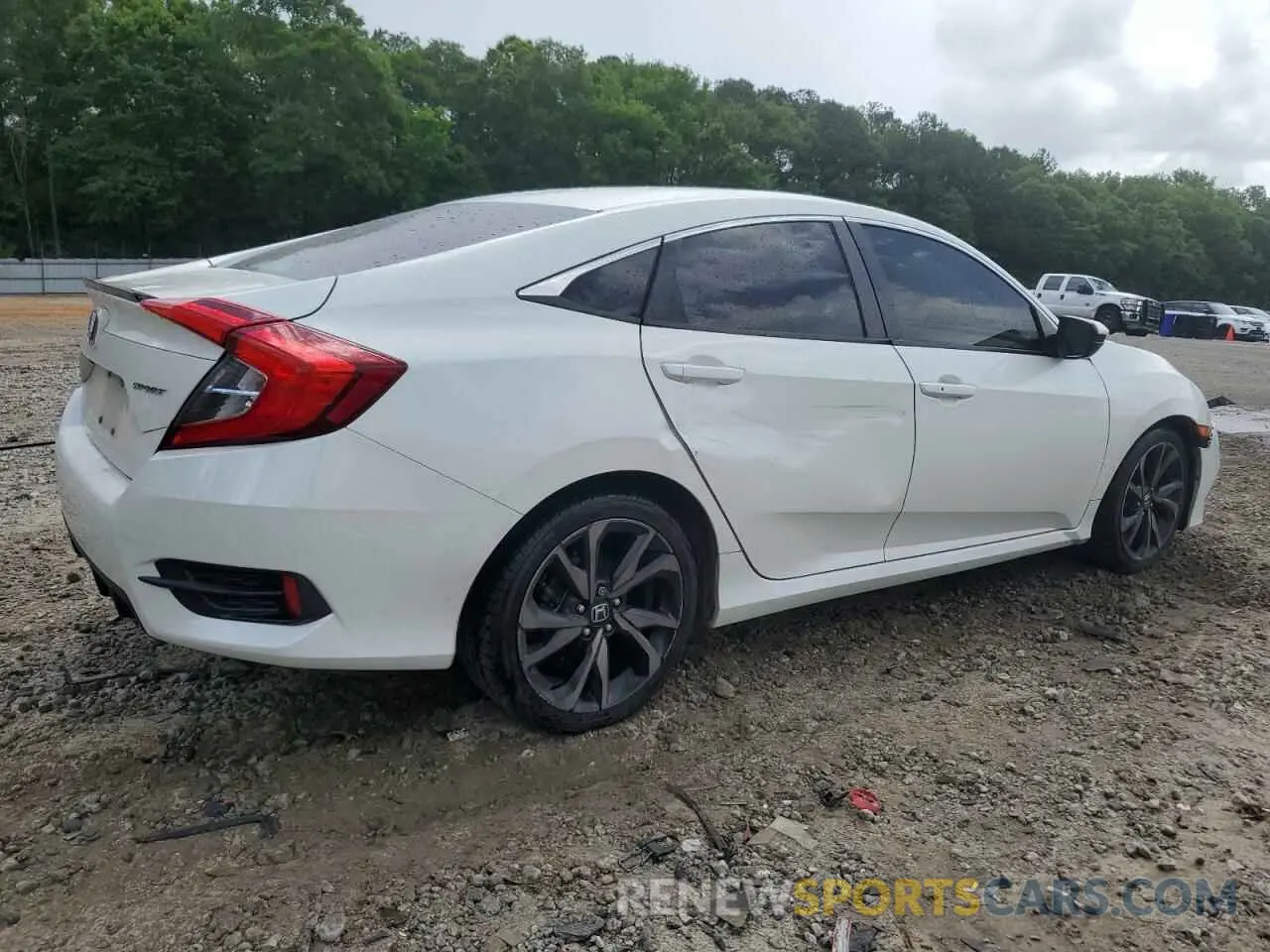 3 Photograph of a damaged car 2HGFC2F84LH556369 HONDA CIVIC 2020