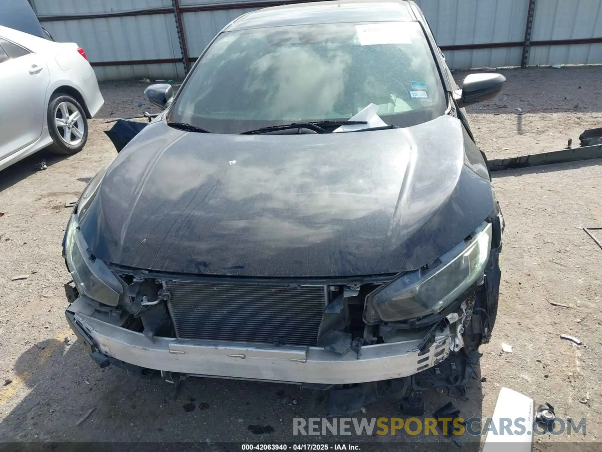 6 Photograph of a damaged car 2HGFC2F84LH556503 HONDA CIVIC 2020