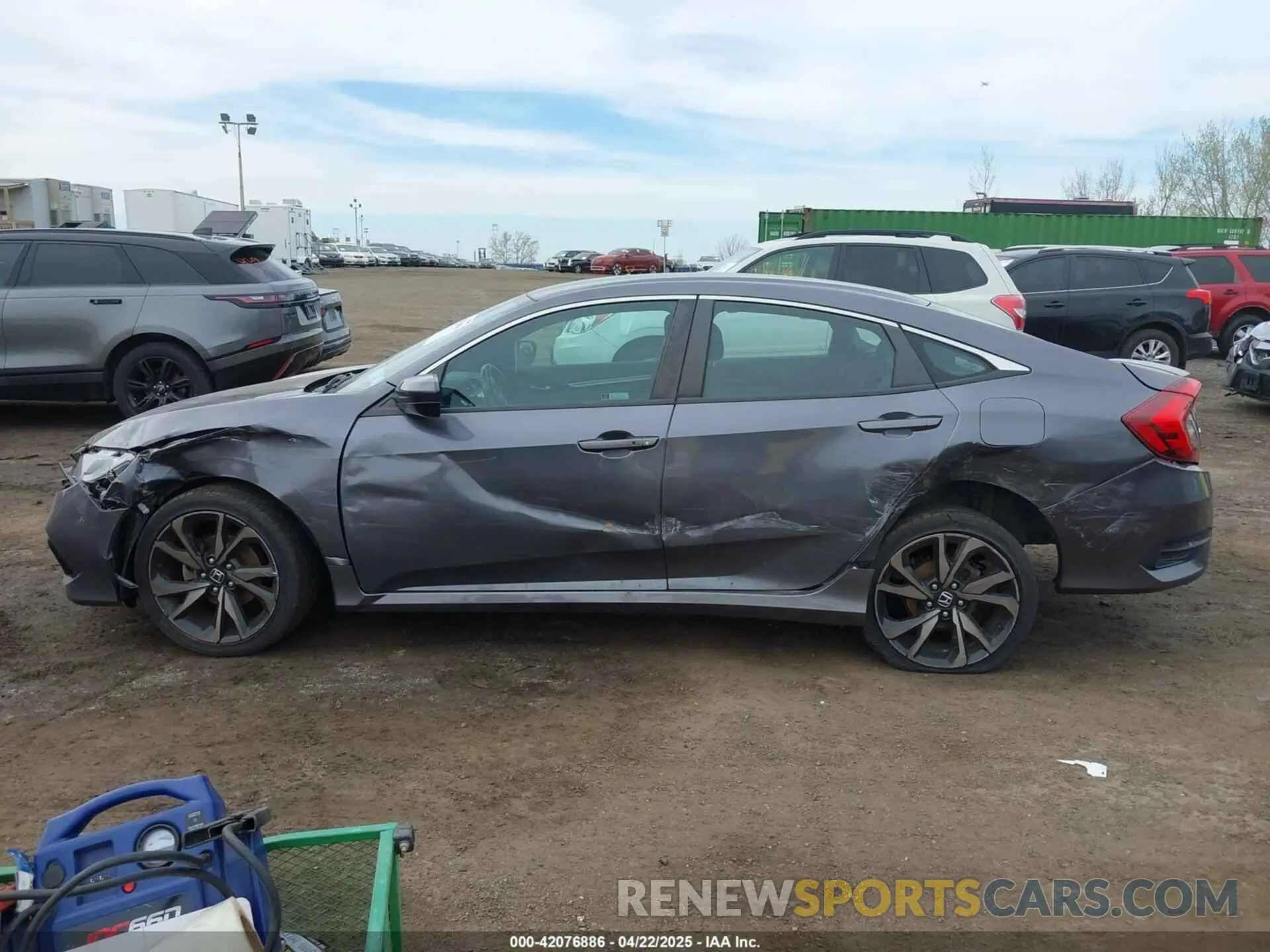 14 Photograph of a damaged car 2HGFC2F84LH571051 HONDA CIVIC 2020