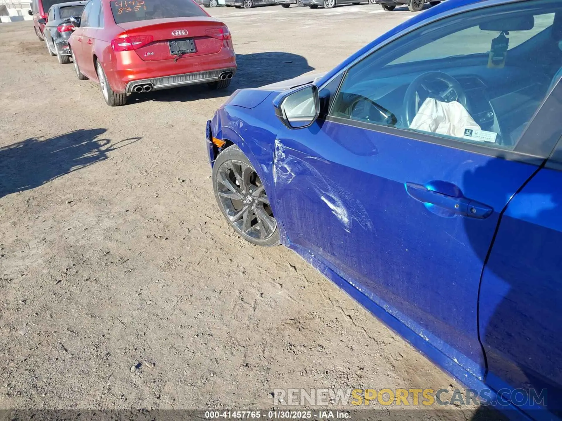 18 Photograph of a damaged car 2HGFC2F85LH501686 HONDA CIVIC 2020