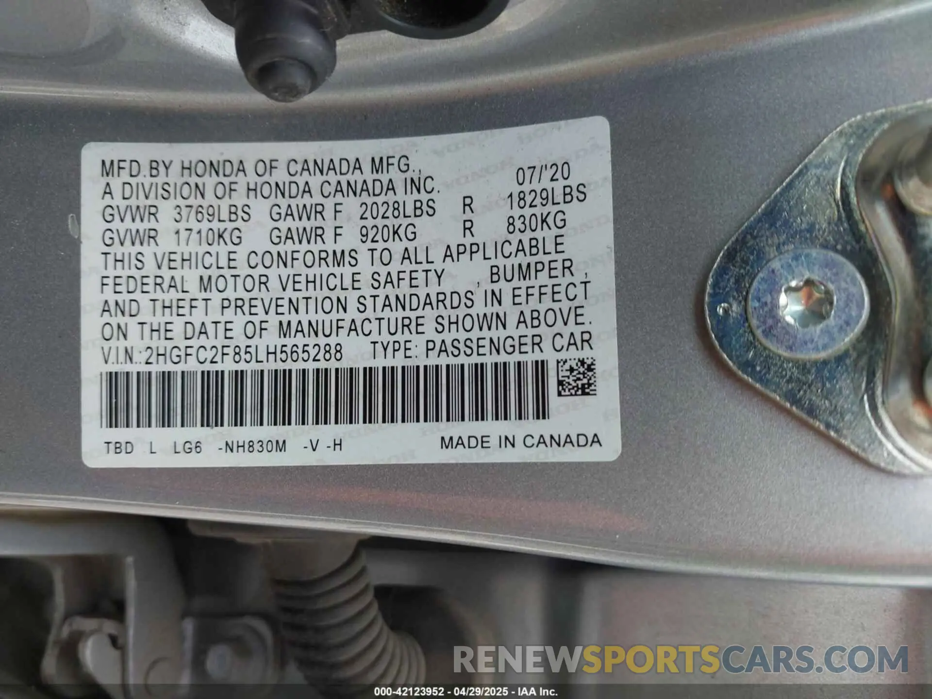 9 Photograph of a damaged car 2HGFC2F85LH565288 HONDA CIVIC 2020