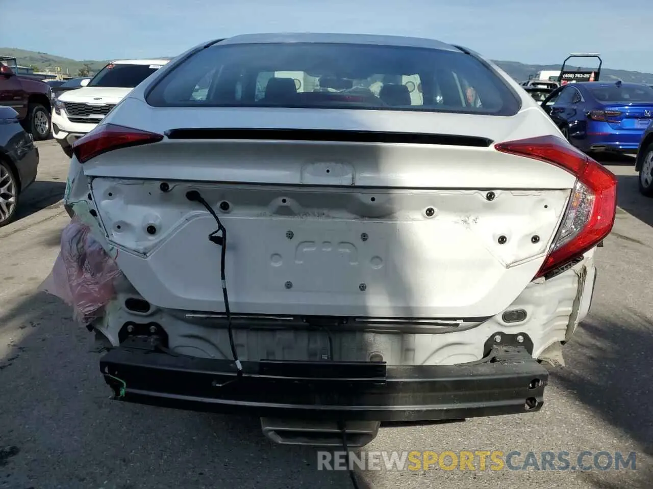 6 Photograph of a damaged car 2HGFC2F85LH572323 HONDA CIVIC 2020