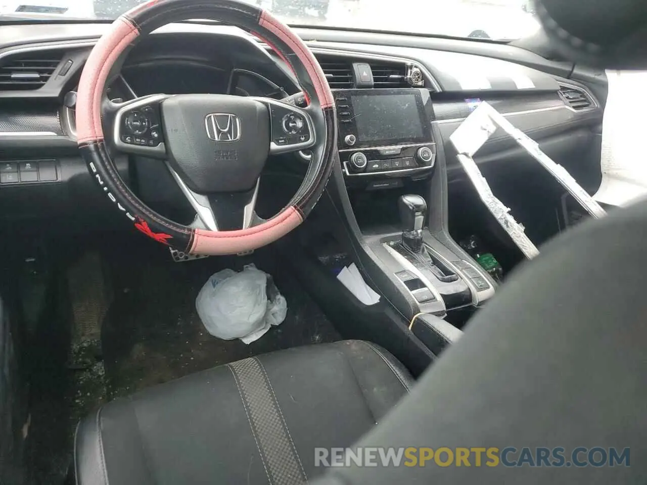 8 Photograph of a damaged car 2HGFC2F85LH585007 HONDA CIVIC 2020