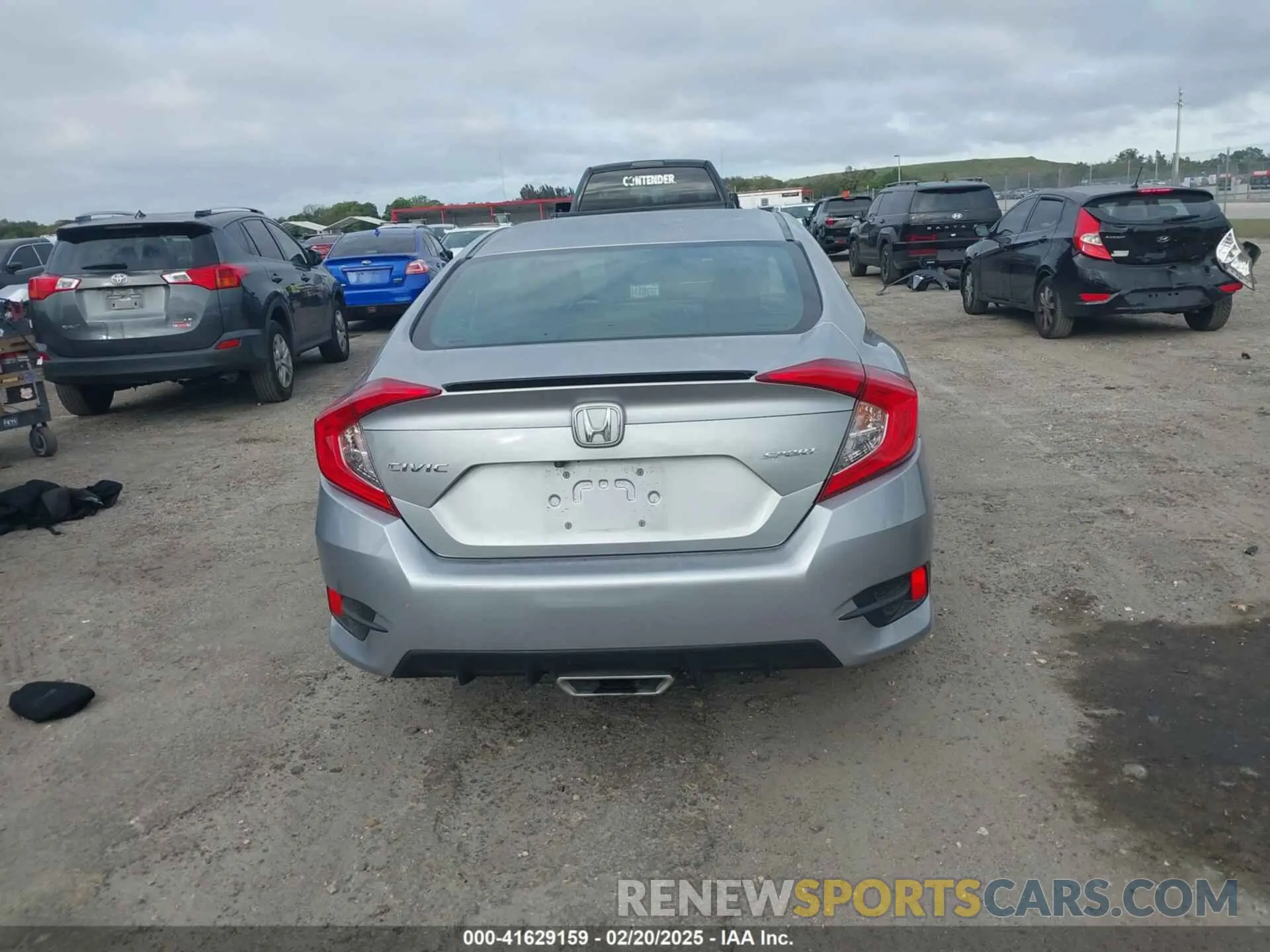 16 Photograph of a damaged car 2HGFC2F85LH587100 HONDA CIVIC 2020