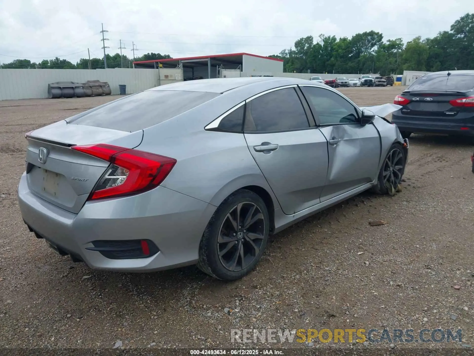 4 Photograph of a damaged car 2HGFC2F85LH591776 HONDA CIVIC 2020