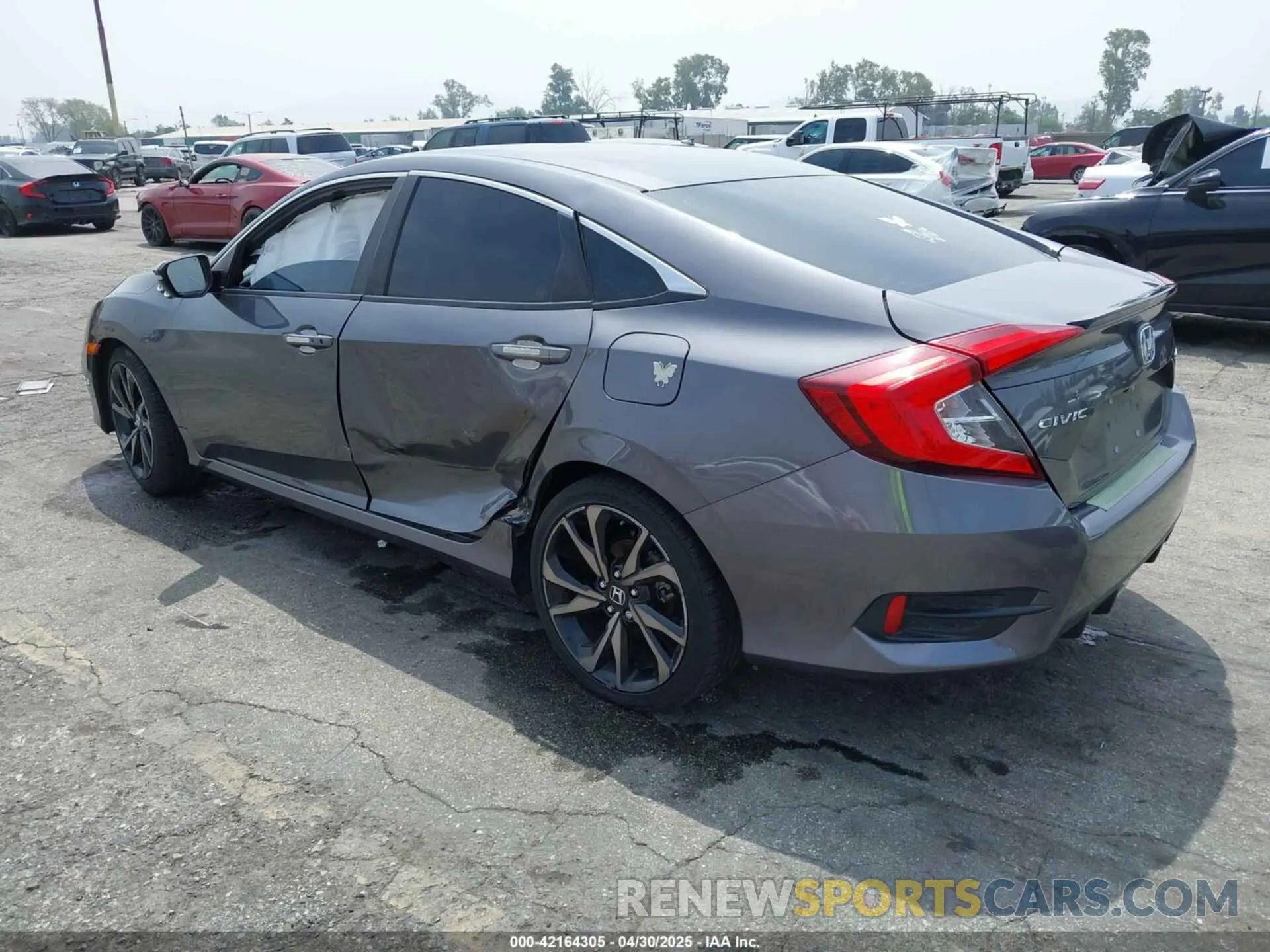 3 Photograph of a damaged car 2HGFC2F86LH507044 HONDA CIVIC 2020