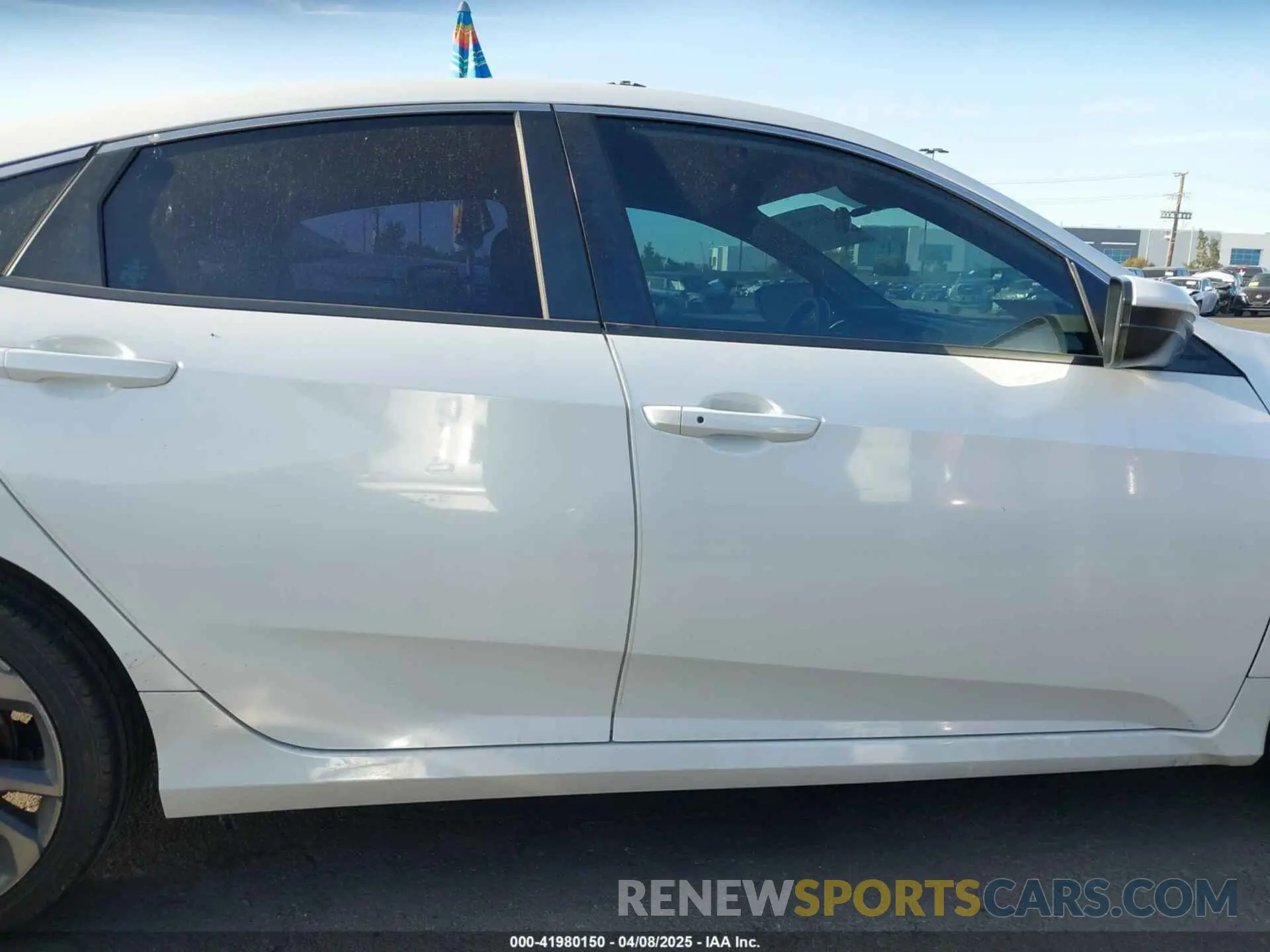 14 Photograph of a damaged car 2HGFC2F87LH501172 HONDA CIVIC 2020