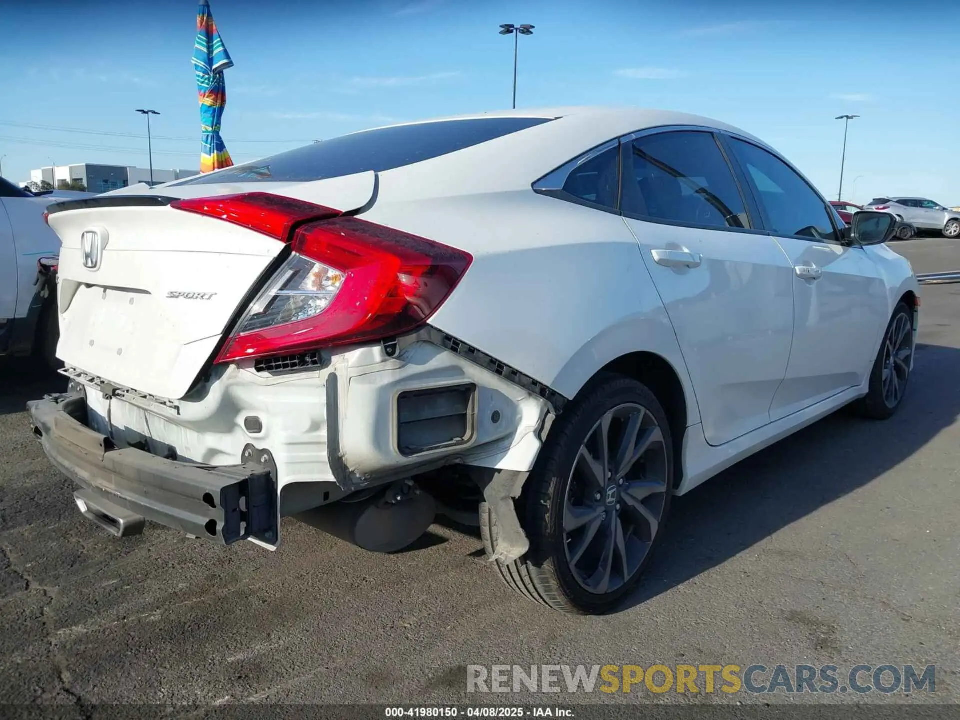 4 Photograph of a damaged car 2HGFC2F87LH501172 HONDA CIVIC 2020