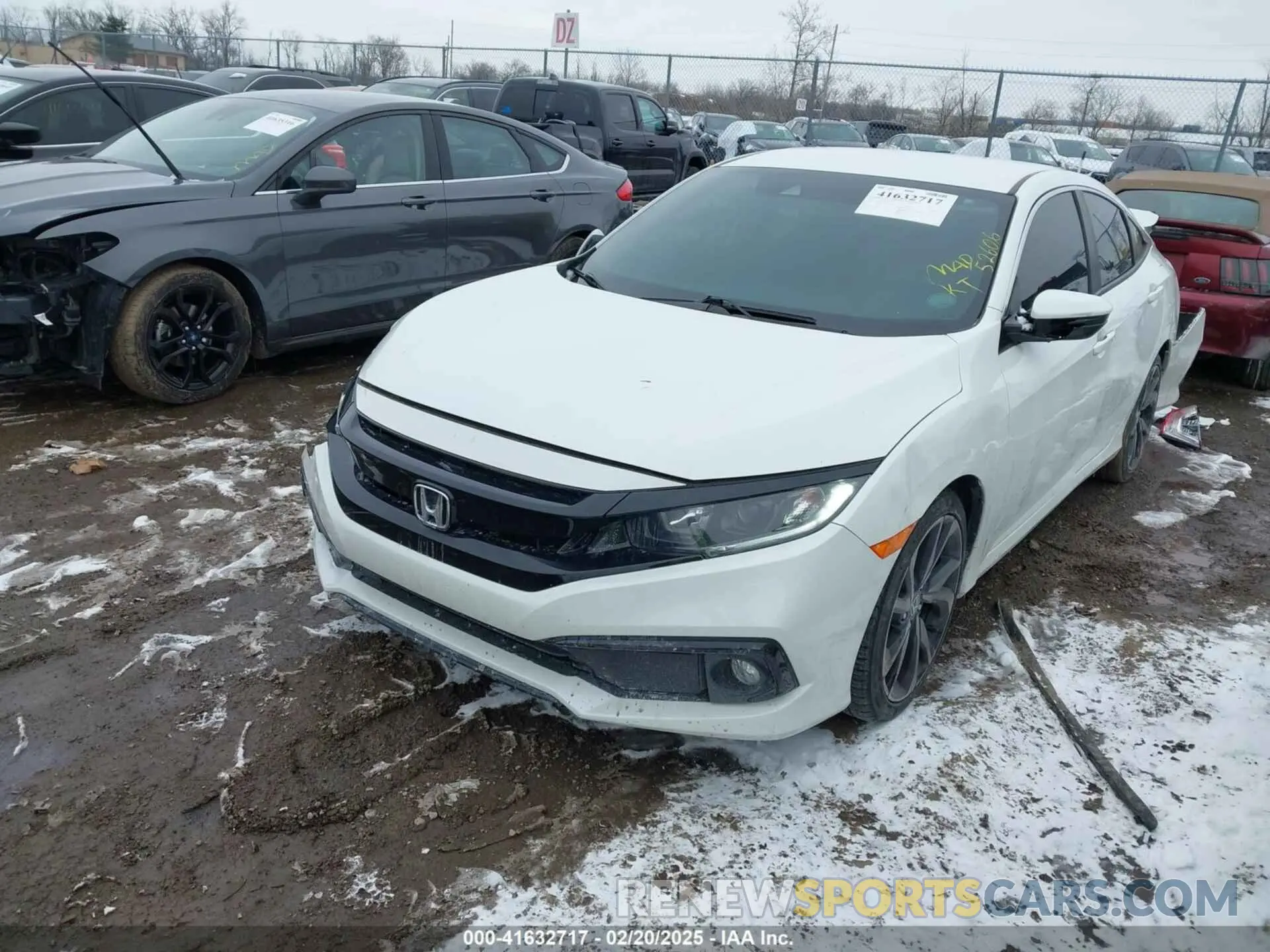 2 Photograph of a damaged car 2HGFC2F88LH532186 HONDA CIVIC 2020
