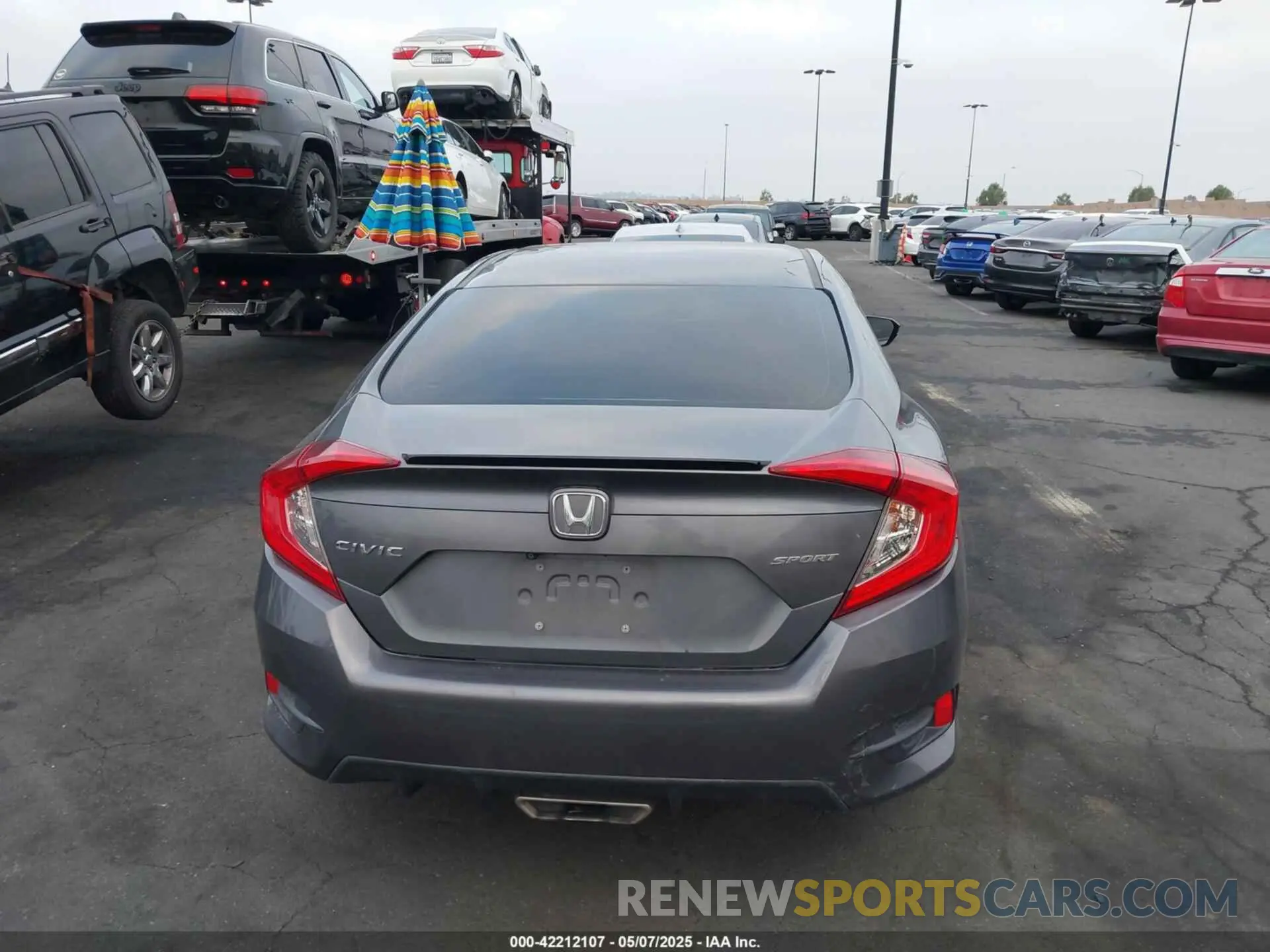 15 Photograph of a damaged car 2HGFC2F88LH540689 HONDA CIVIC 2020