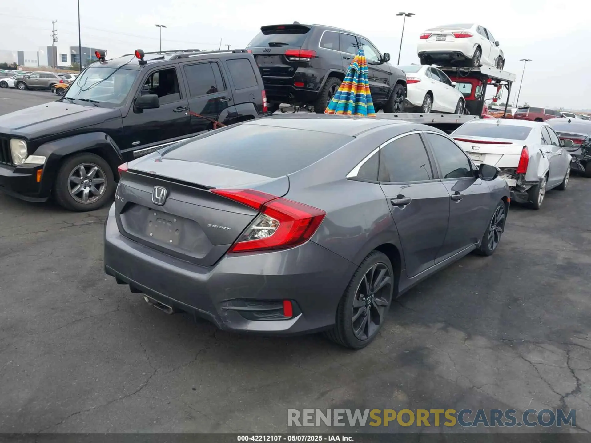 4 Photograph of a damaged car 2HGFC2F88LH540689 HONDA CIVIC 2020