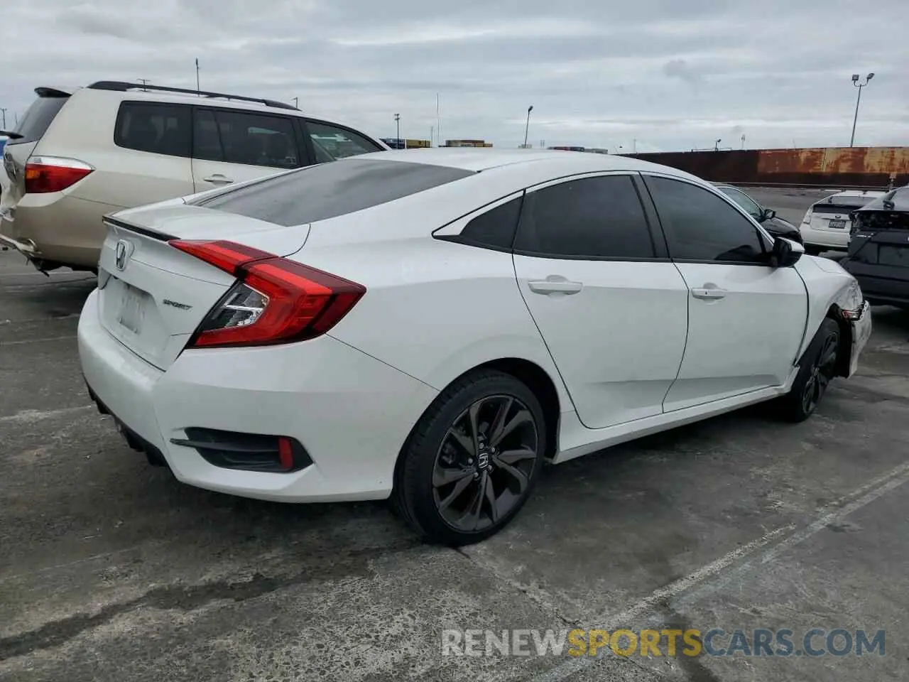3 Photograph of a damaged car 2HGFC2F88LH552986 HONDA CIVIC 2020