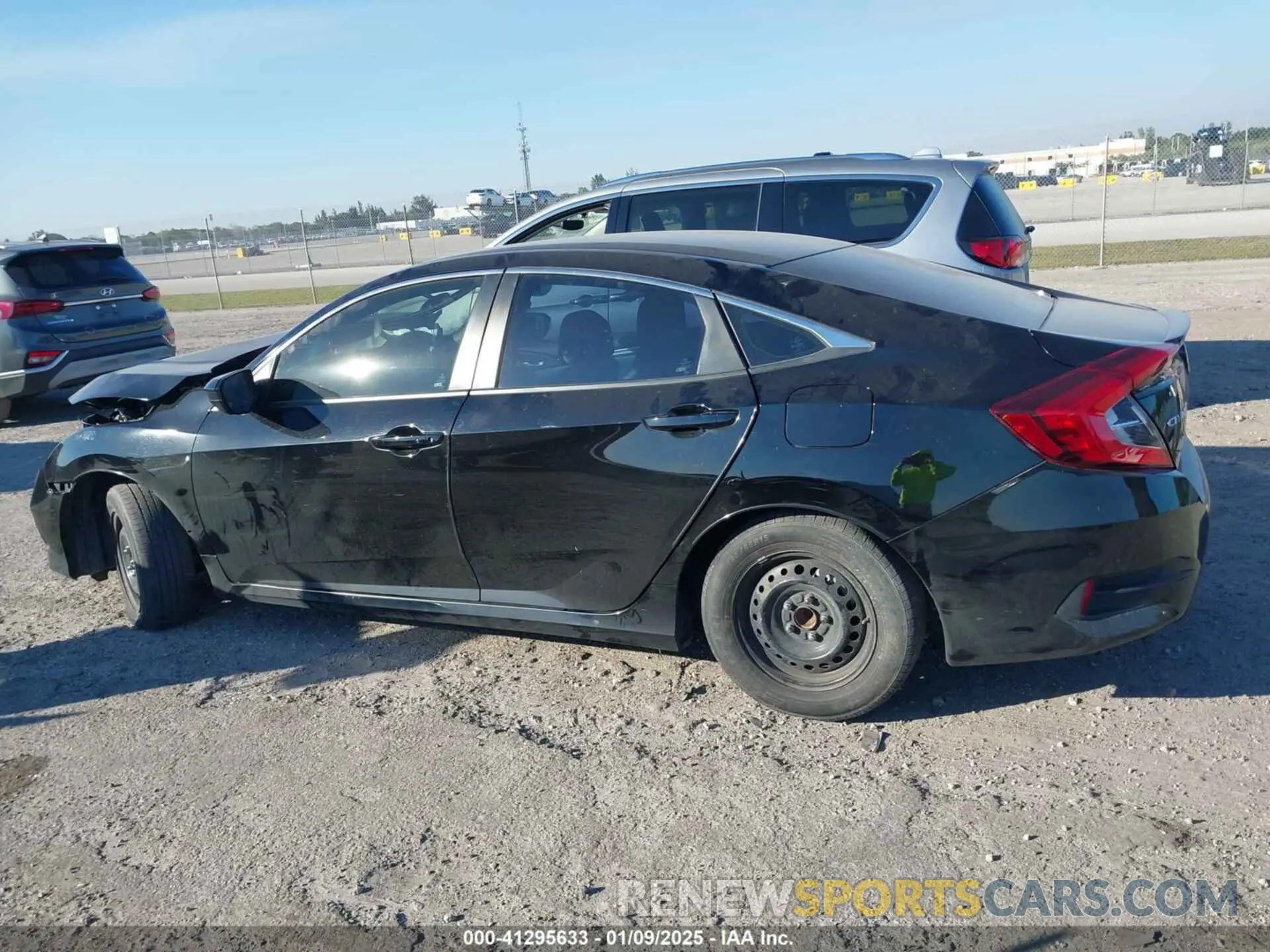 14 Photograph of a damaged car 2HGFC2F88LH556472 HONDA CIVIC 2020