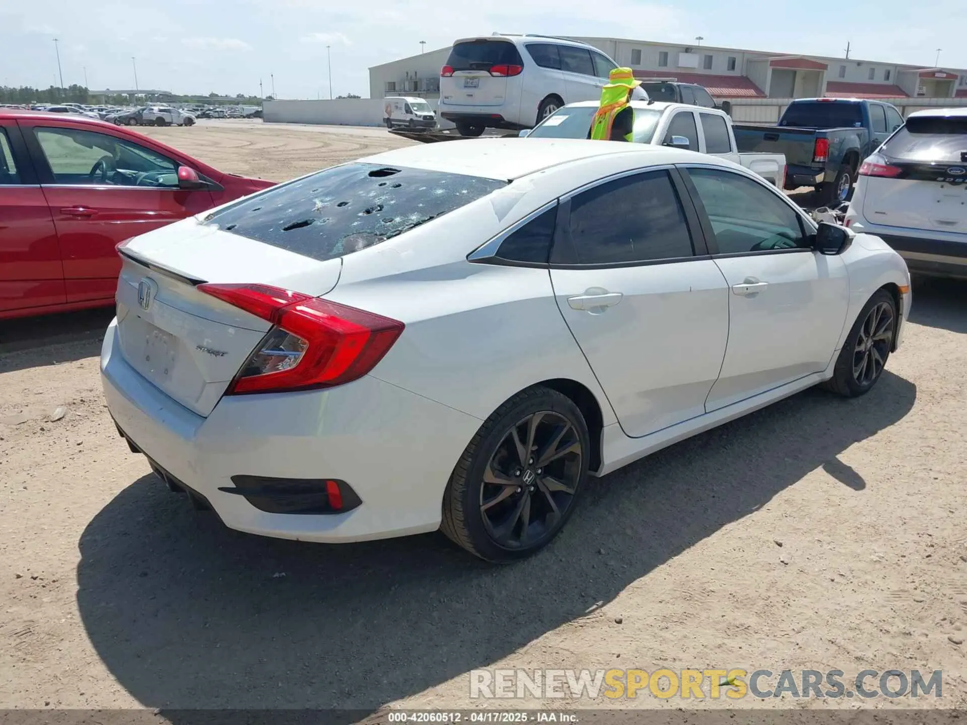 4 Photograph of a damaged car 2HGFC2F88LH599533 HONDA CIVIC 2020