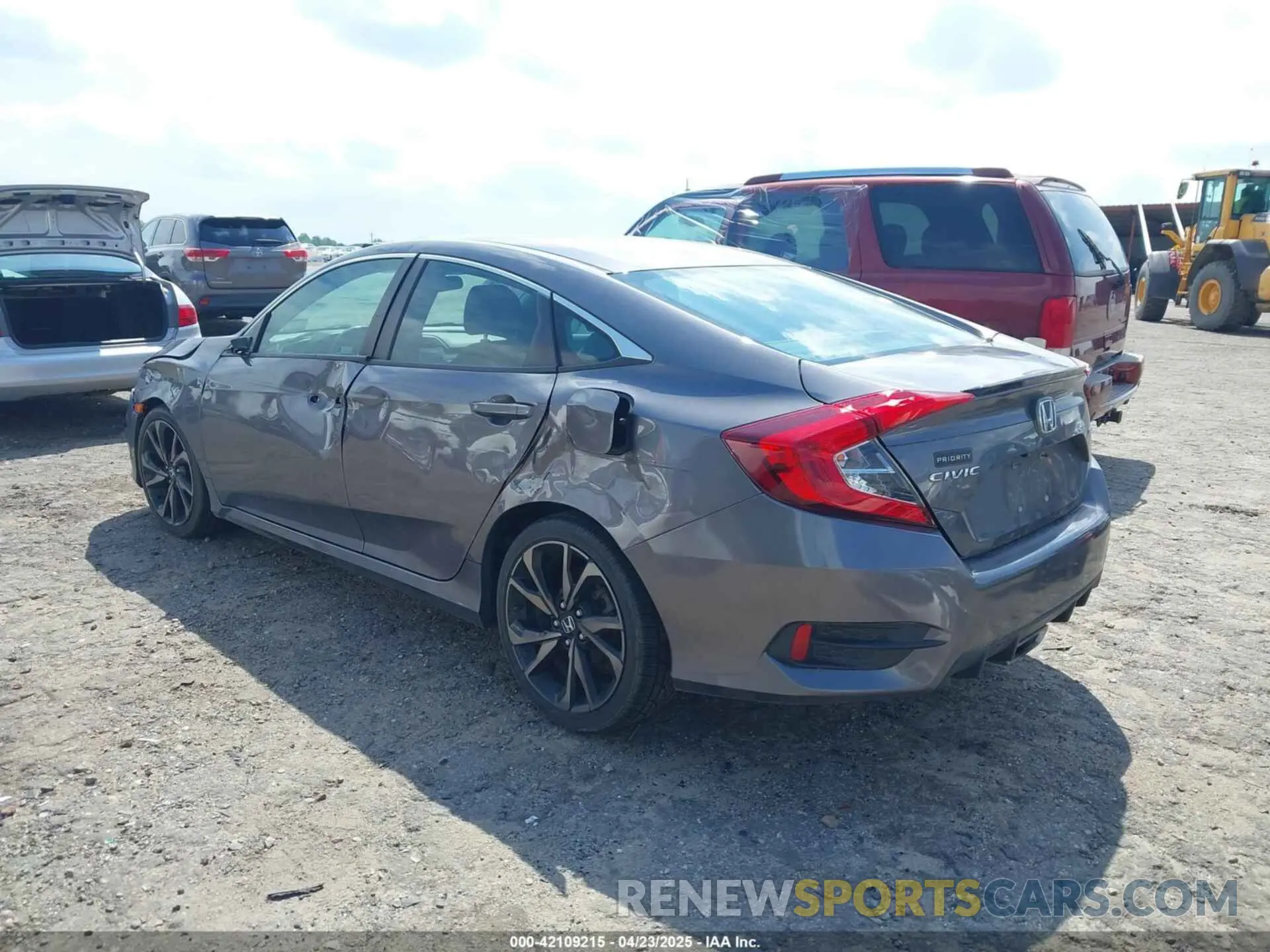 3 Photograph of a damaged car 2HGFC2F89LH529605 HONDA CIVIC 2020