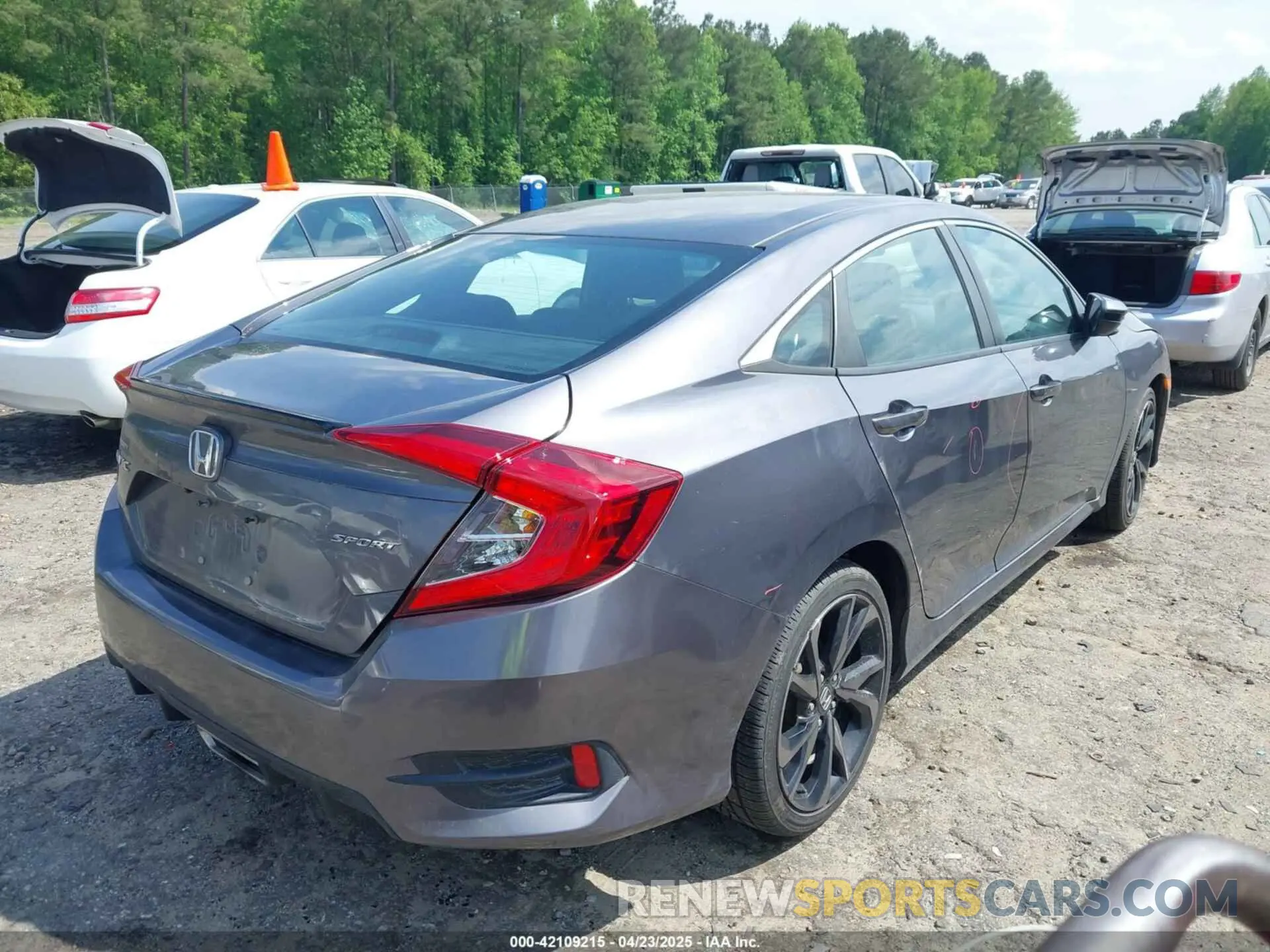 4 Photograph of a damaged car 2HGFC2F89LH529605 HONDA CIVIC 2020