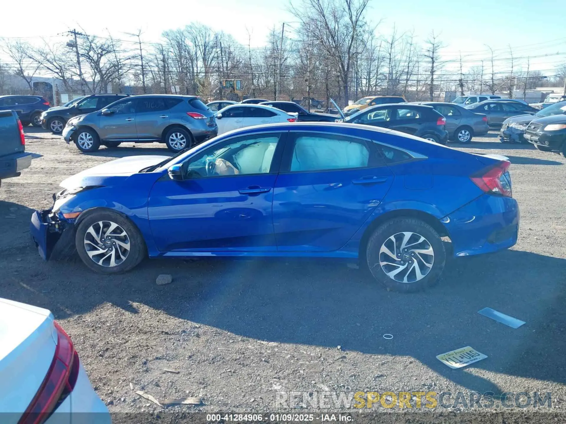 13 Photograph of a damaged car 2HGFC2F89LH543147 HONDA CIVIC 2020