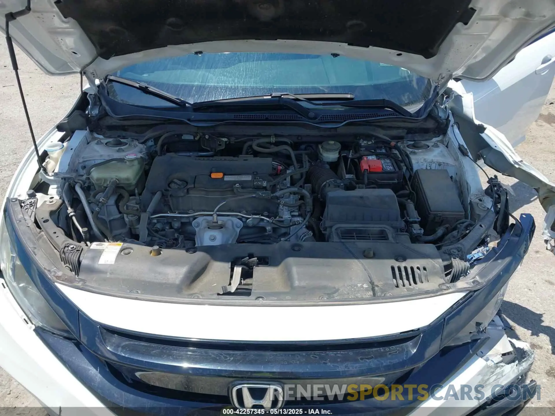 10 Photograph of a damaged car 2HGFC2F89LH556674 HONDA CIVIC 2020