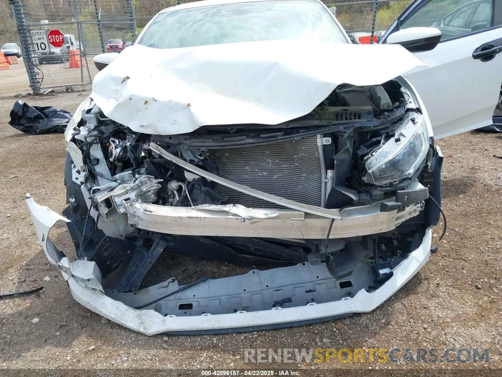 6 Photograph of a damaged car 2HGFC2F89LH584314 HONDA CIVIC 2020
