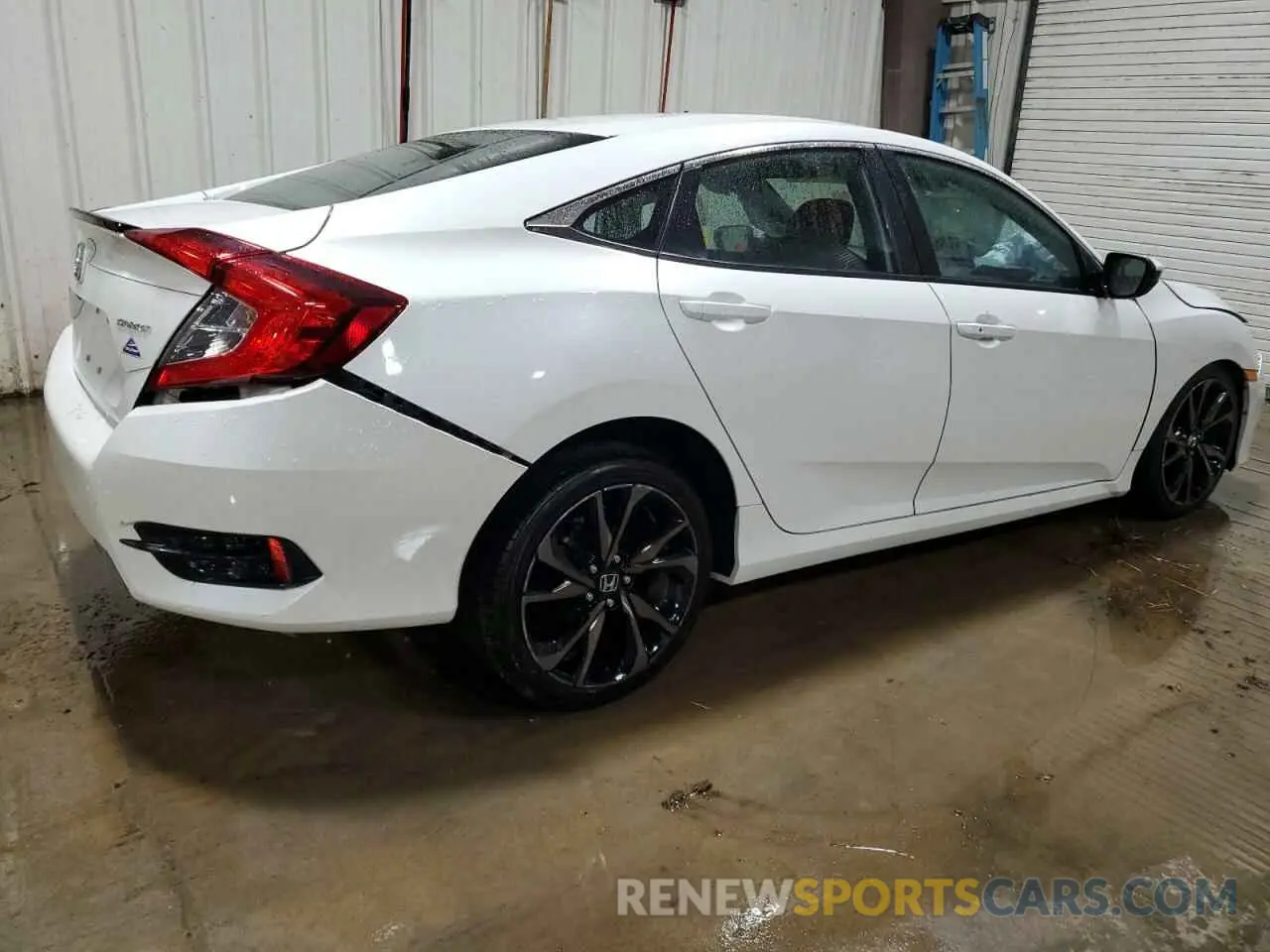 3 Photograph of a damaged car 2HGFC2F8XLH561950 HONDA CIVIC 2020