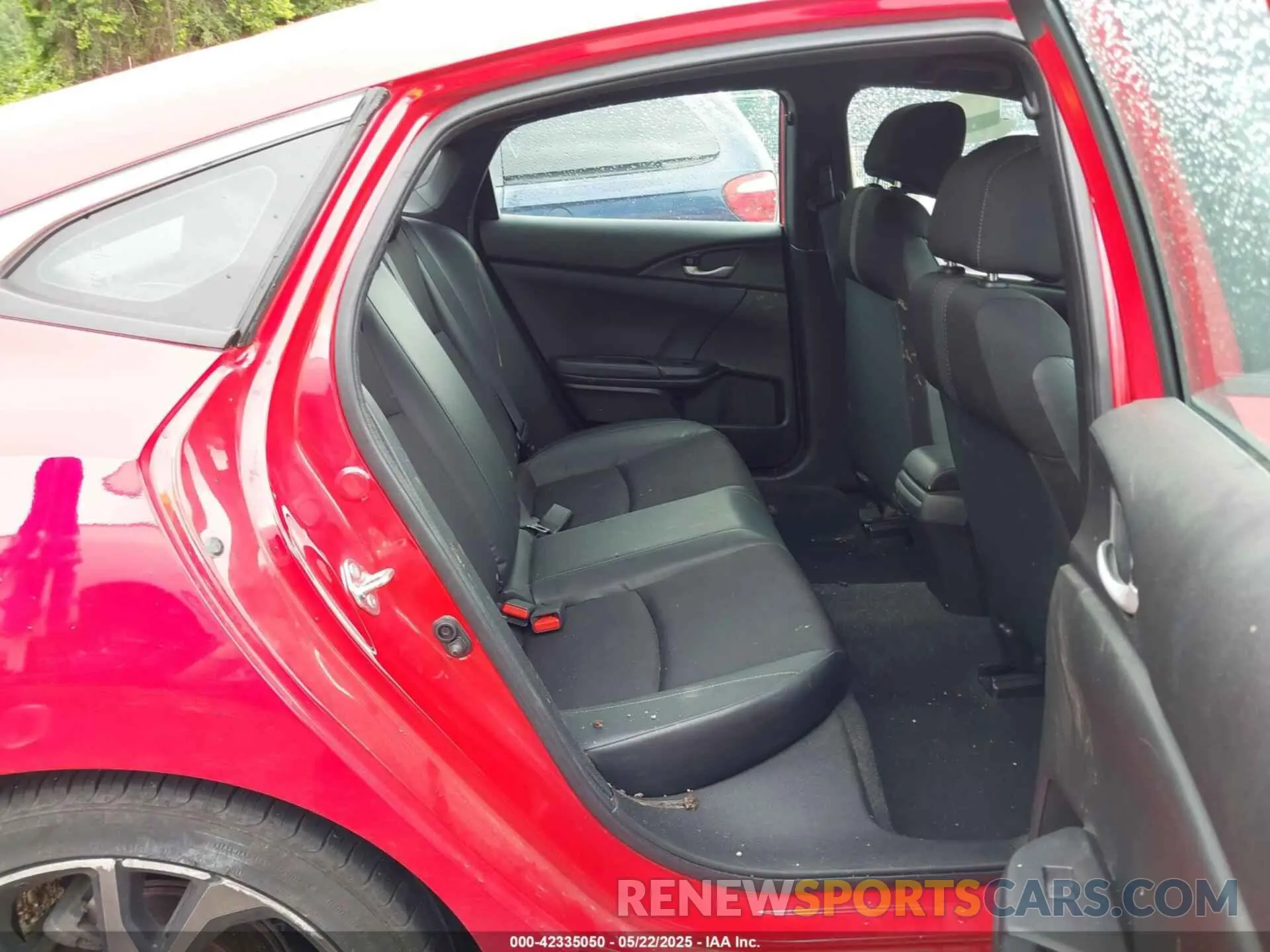 8 Photograph of a damaged car 2HGFC2F8XLH599307 HONDA CIVIC 2020