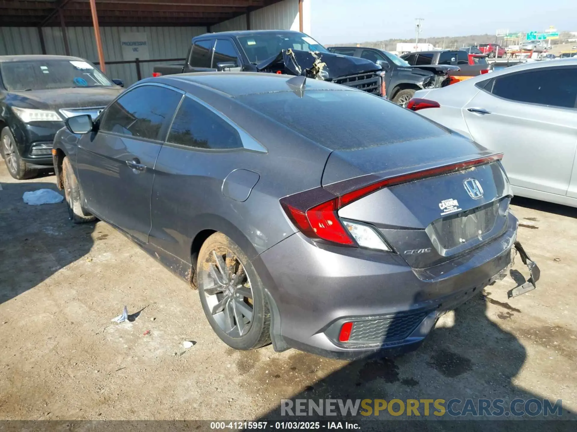 3 Photograph of a damaged car 2HGFC3B32LH350628 HONDA CIVIC 2020