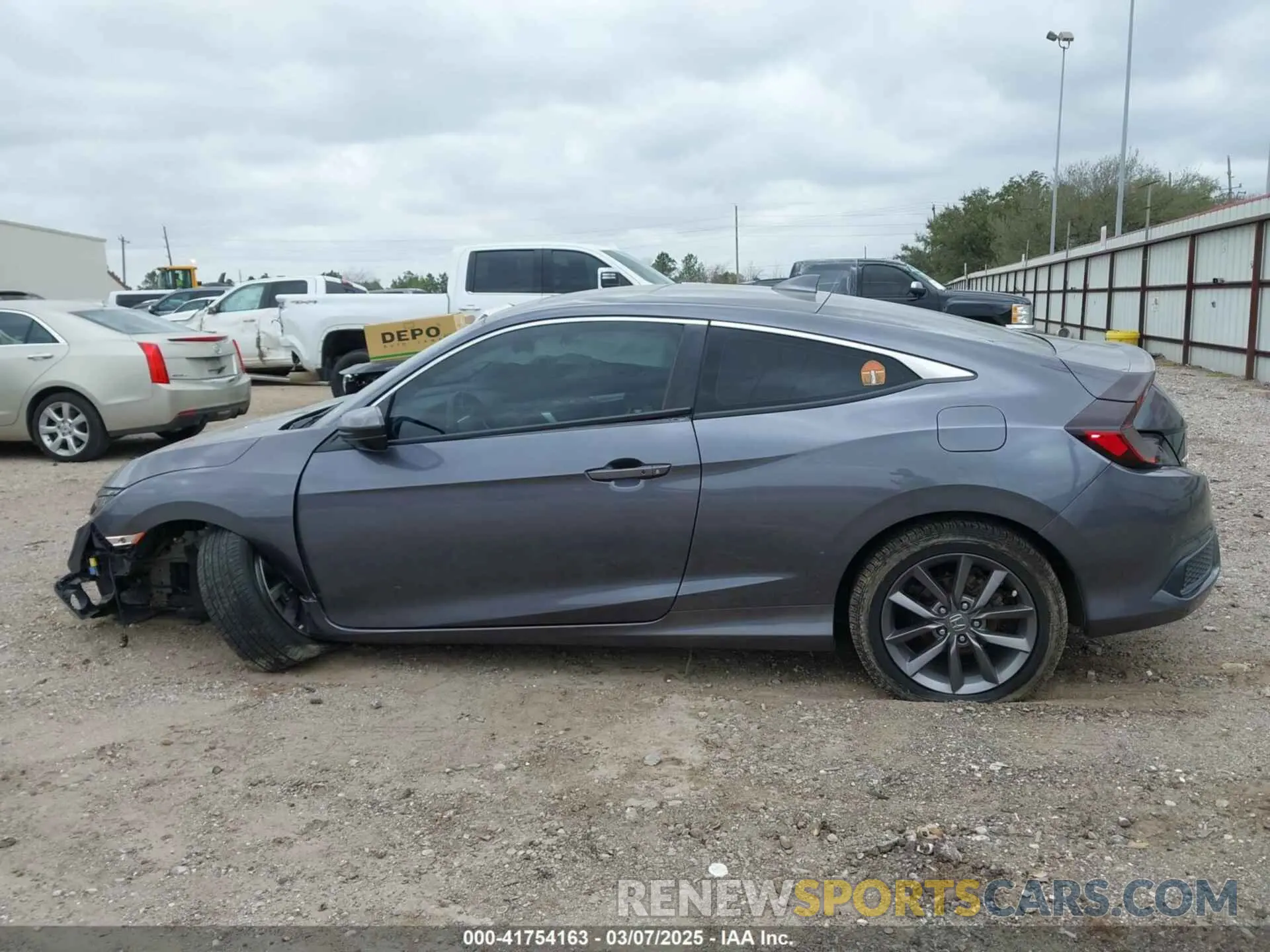 14 Photograph of a damaged car 2HGFC3B34LH350839 HONDA CIVIC 2020