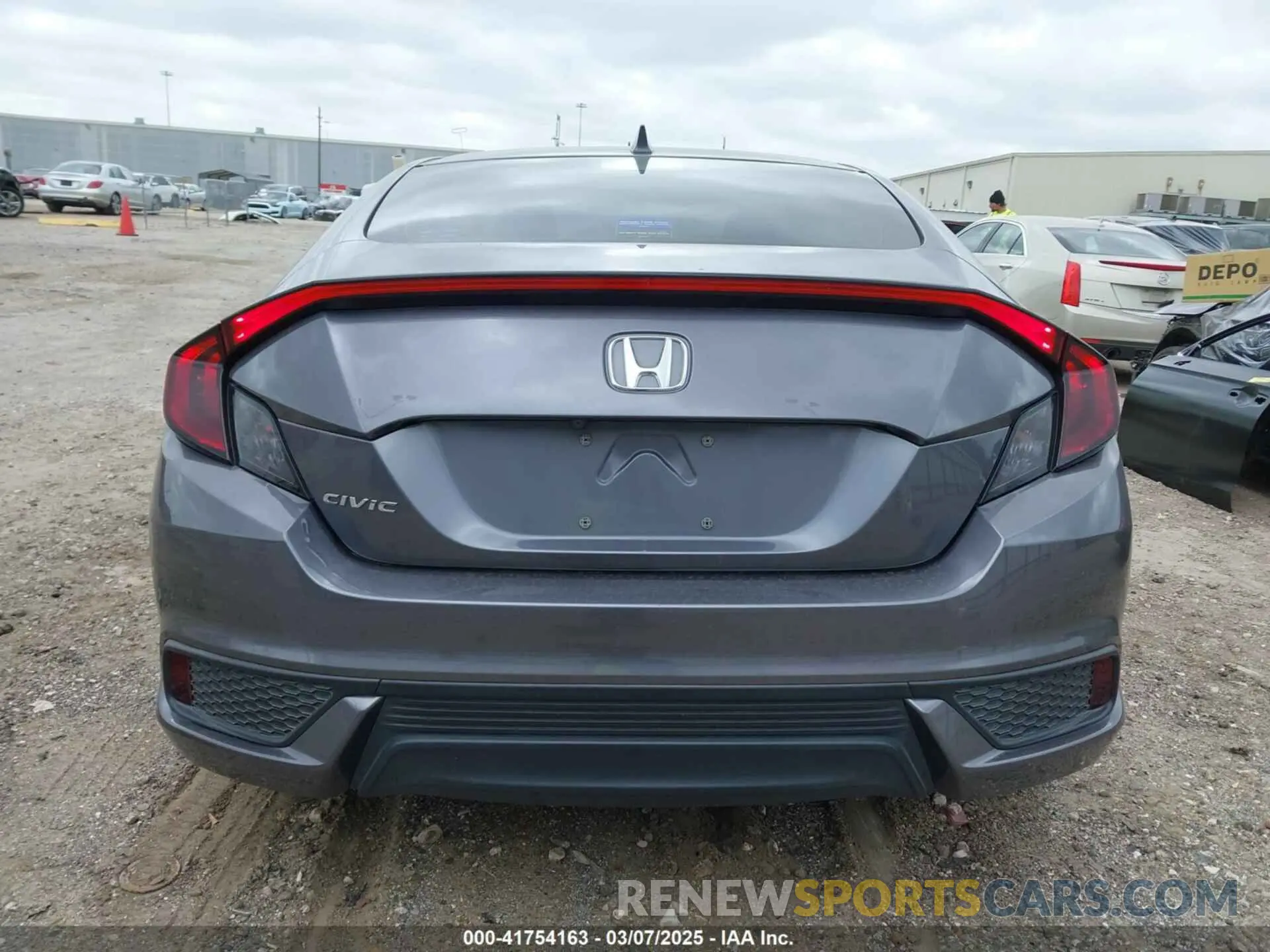 16 Photograph of a damaged car 2HGFC3B34LH350839 HONDA CIVIC 2020