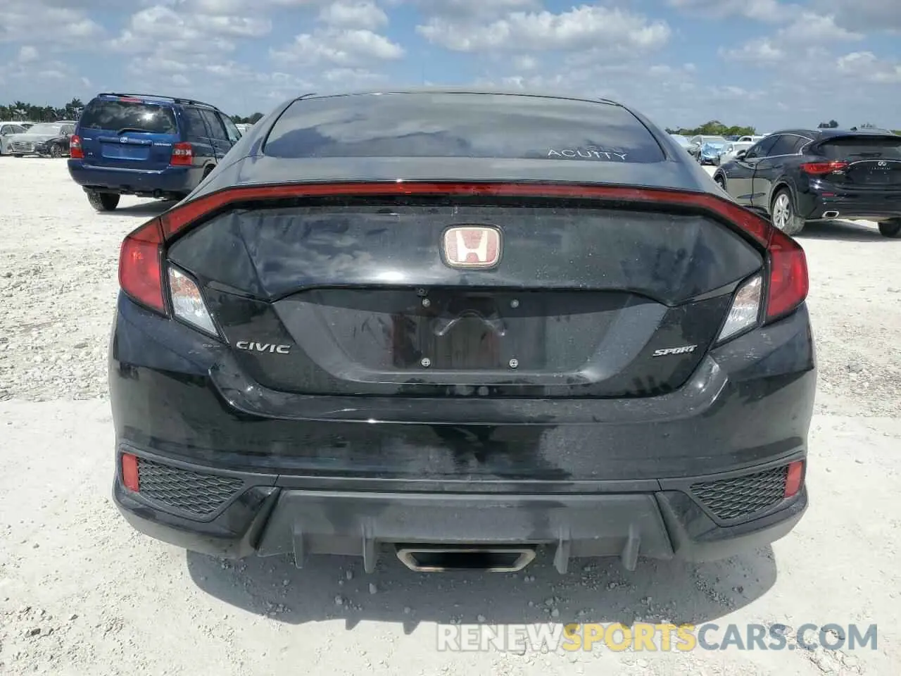6 Photograph of a damaged car 2HGFC4A82LH303747 HONDA CIVIC 2020