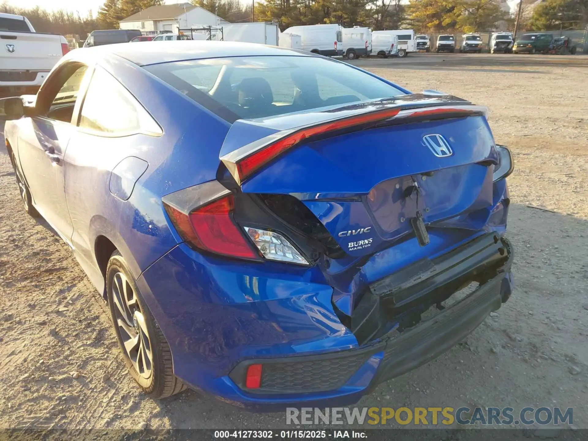 17 Photograph of a damaged car 2HGFC4B62LH302899 HONDA CIVIC 2020