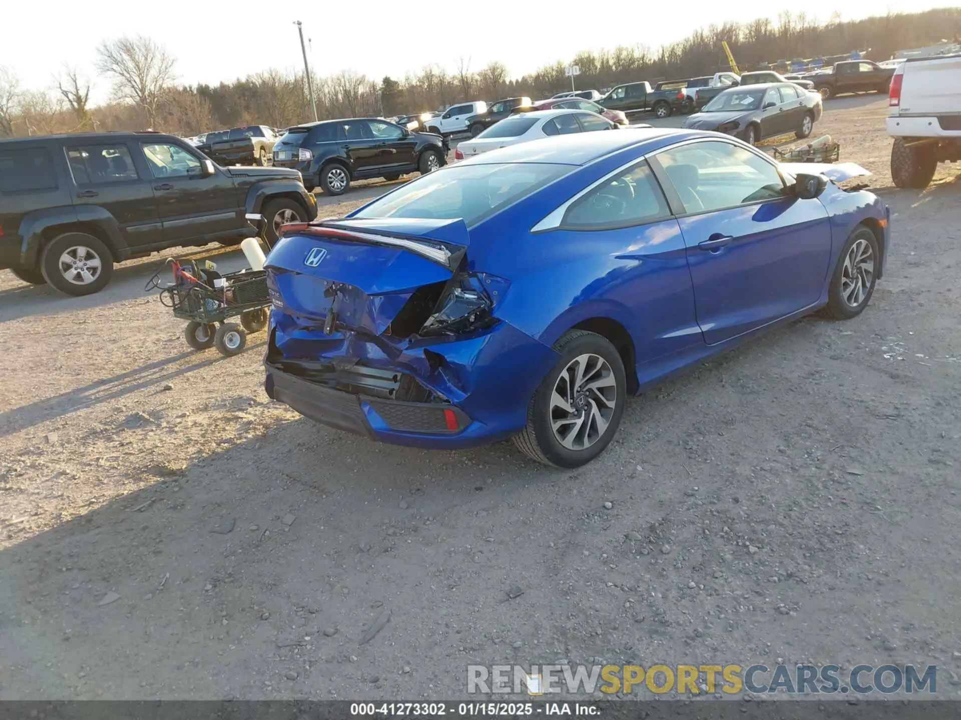 4 Photograph of a damaged car 2HGFC4B62LH302899 HONDA CIVIC 2020