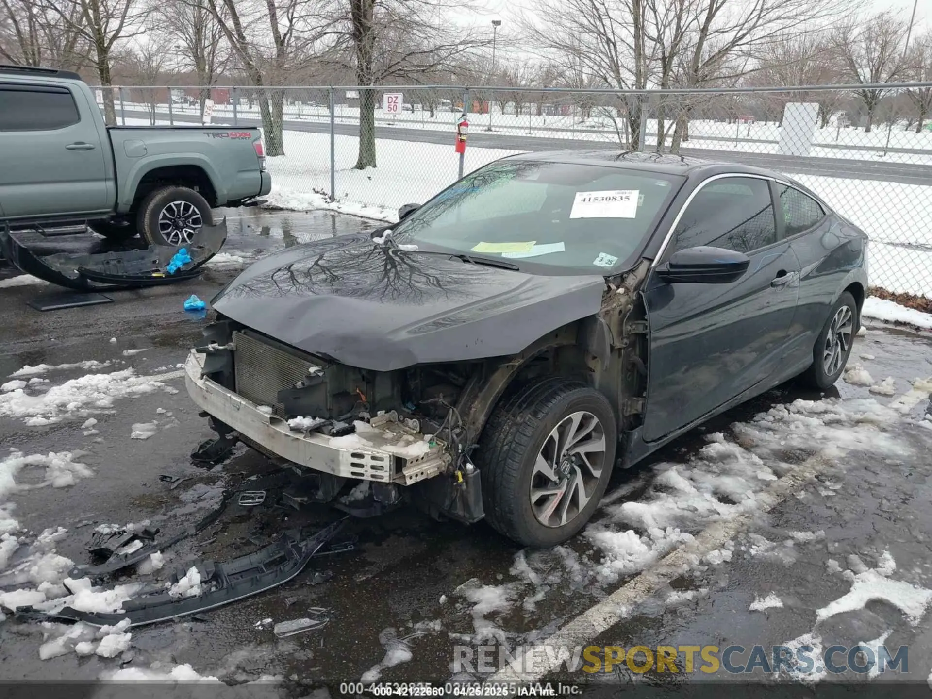 6 Photograph of a damaged car 2HGFC4B64LH302273 HONDA CIVIC 2020