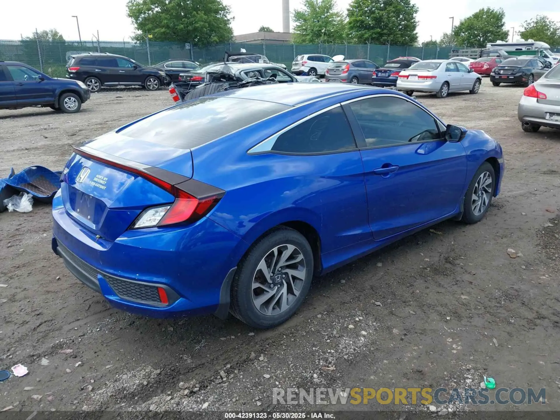 4 Photograph of a damaged car 2HGFC4B65LH302265 HONDA CIVIC 2020