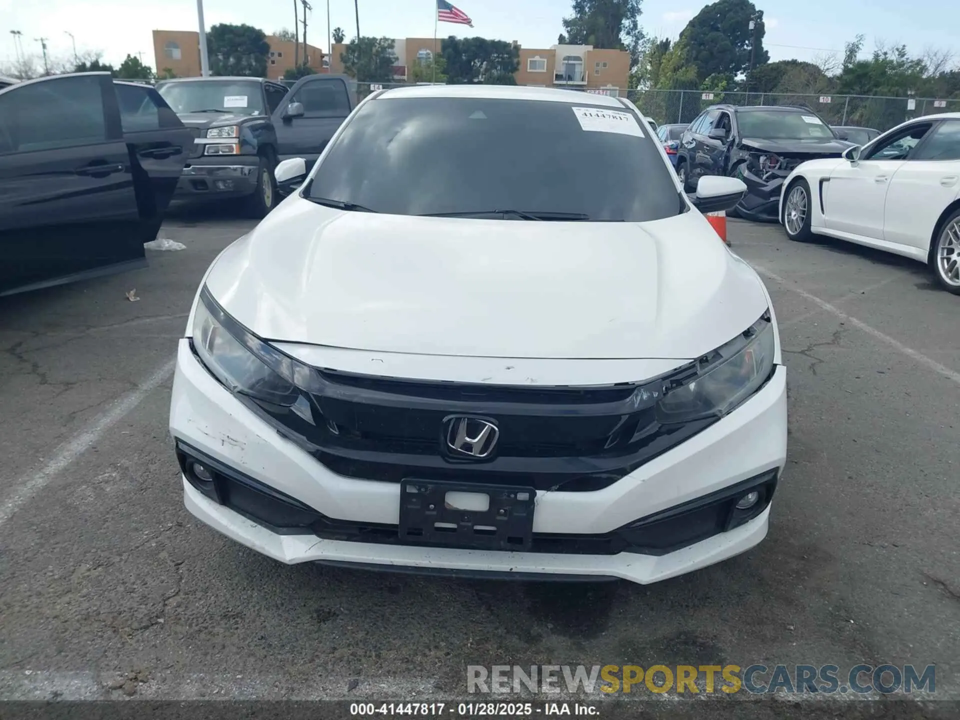 12 Photograph of a damaged car 2HGFC4B81LH300384 HONDA CIVIC 2020