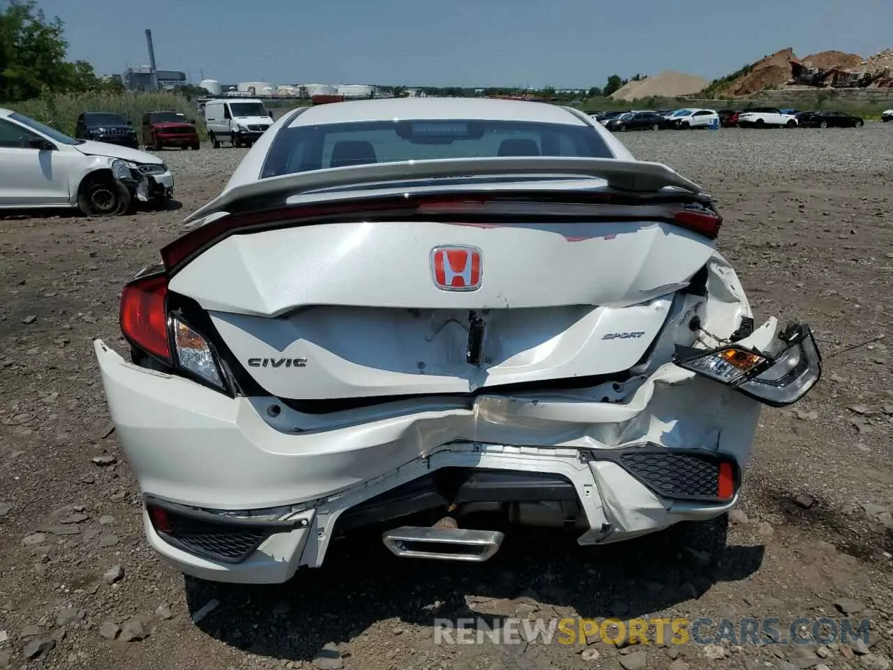 6 Photograph of a damaged car 2HGFC4B82LH304931 HONDA CIVIC 2020