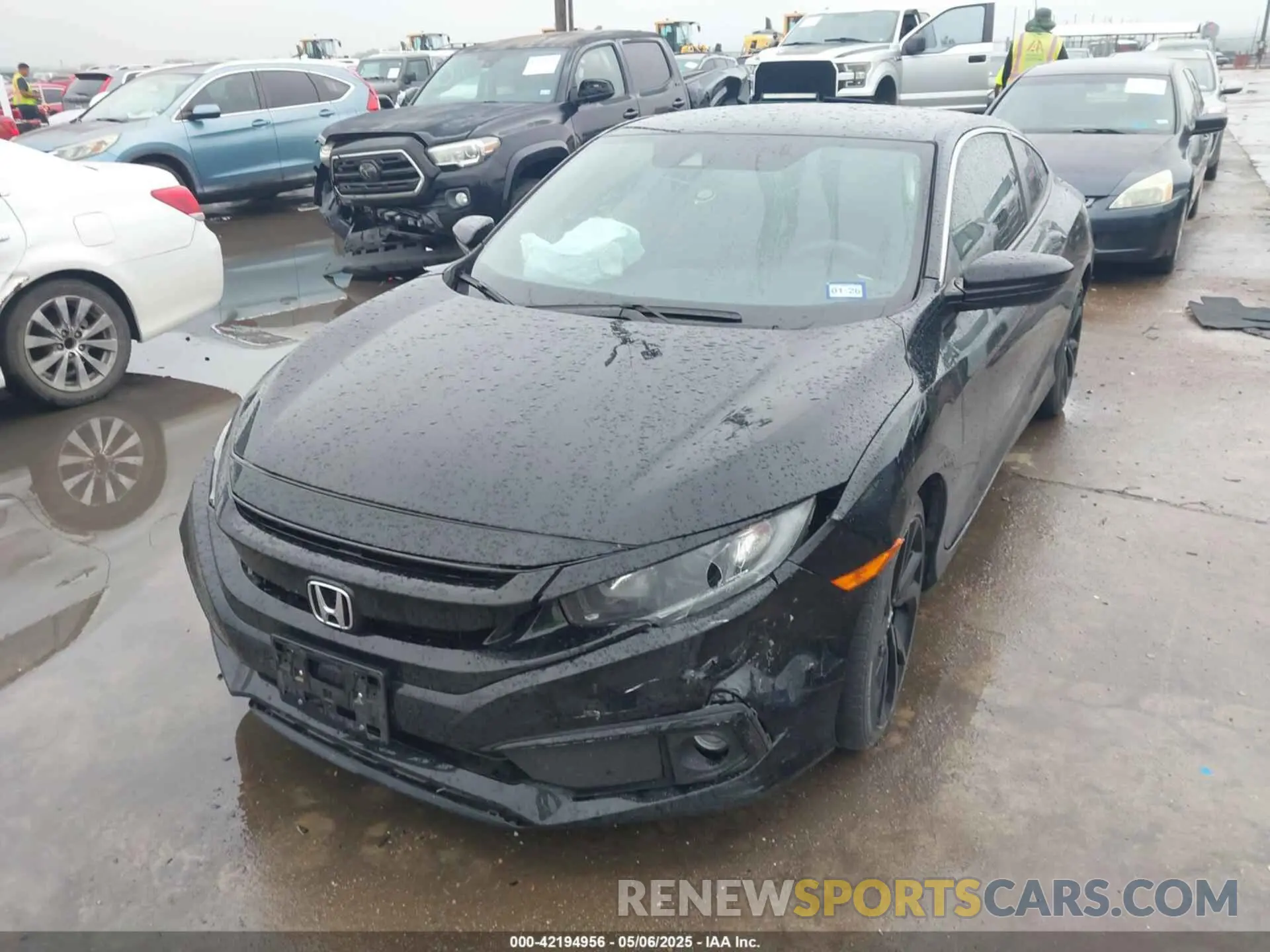 2 Photograph of a damaged car 2HGFC4B83LH300015 HONDA CIVIC 2020