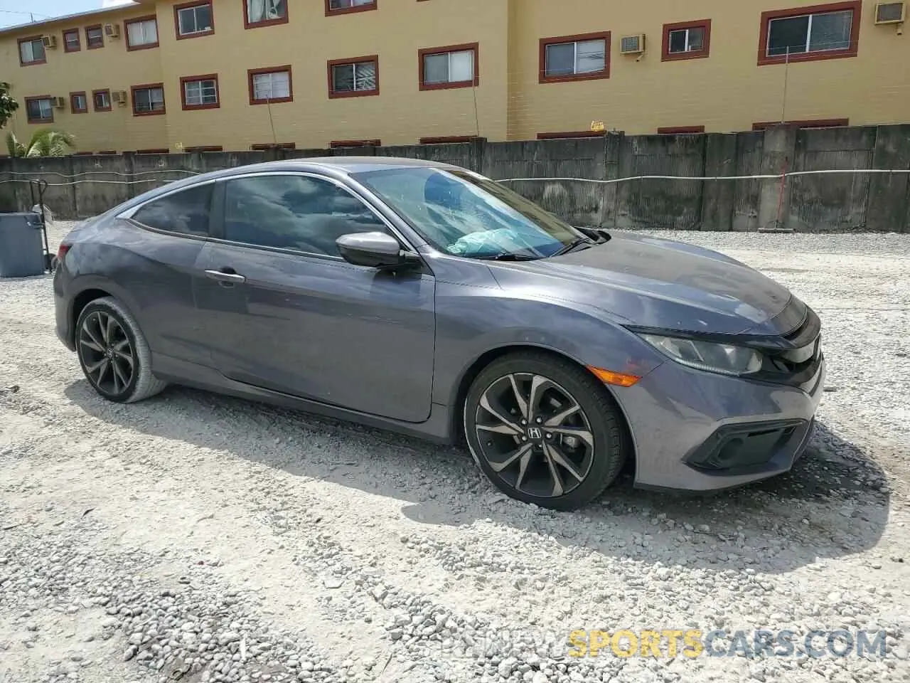 4 Photograph of a damaged car 2HGFC4B83LH303223 HONDA CIVIC 2020