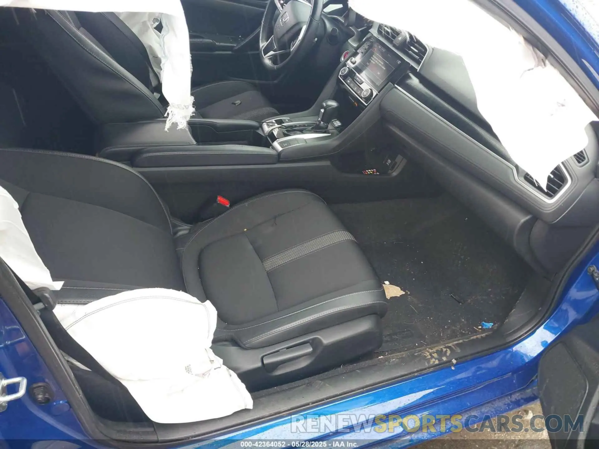 5 Photograph of a damaged car 2HGFC4B89LH303484 HONDA CIVIC 2020