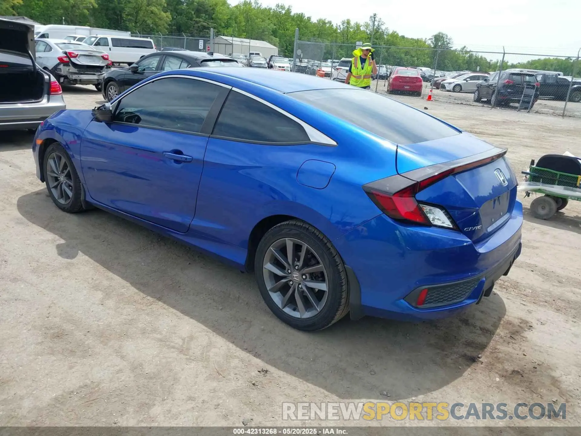 3 Photograph of a damaged car 2HGFC4B89LH304151 HONDA CIVIC 2020