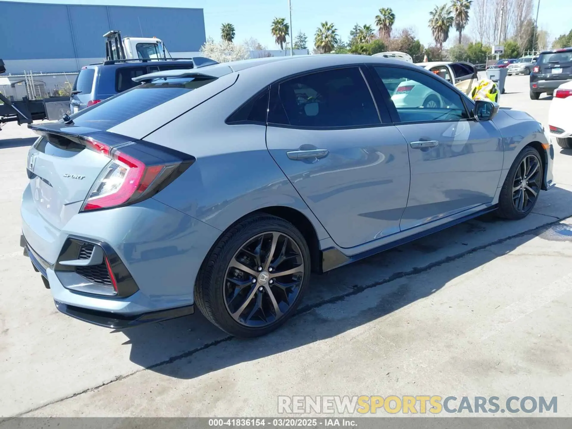 4 Photograph of a damaged car SHHFK7G43LU226432 HONDA CIVIC 2020