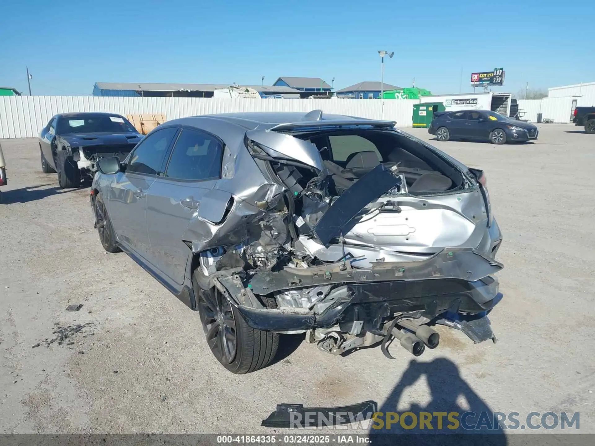 6 Photograph of a damaged car SHHFK7G44LU207775 HONDA CIVIC 2020