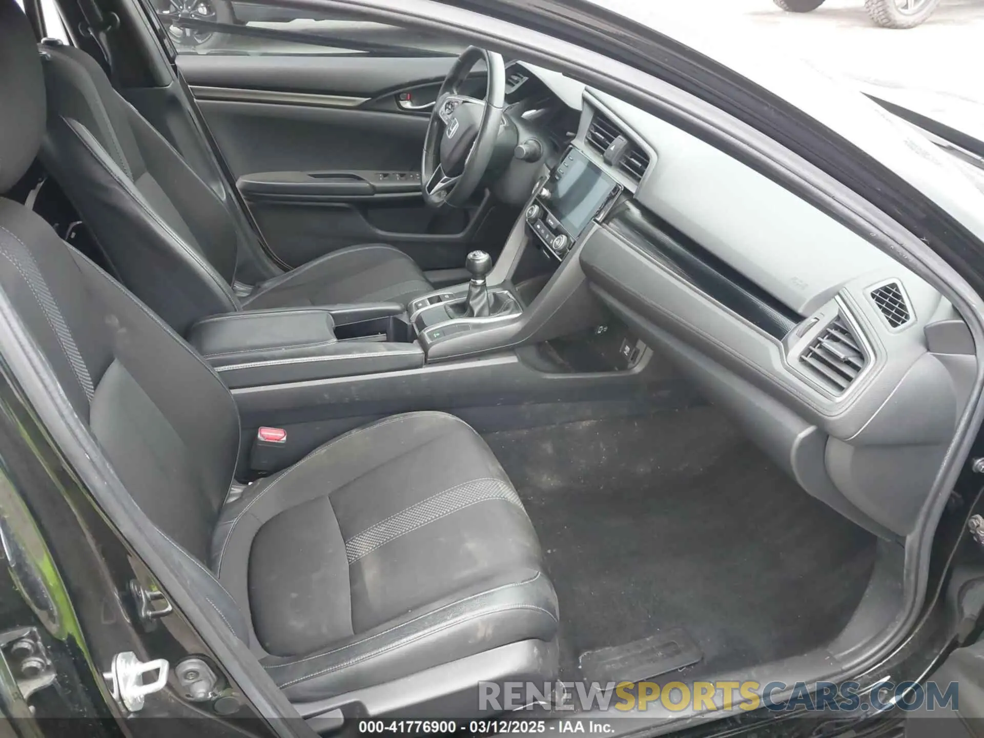 5 Photograph of a damaged car SHHFK7G46LU207471 HONDA CIVIC 2020