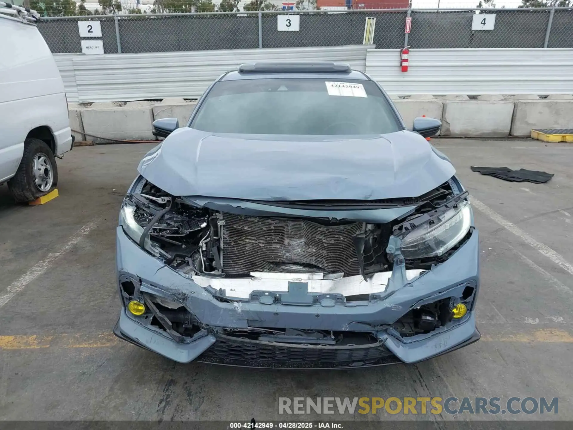 12 Photograph of a damaged car SHHFK7G92LU207494 HONDA CIVIC 2020